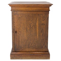 French Provincial Oak Little Cabinet, Early 20th Century