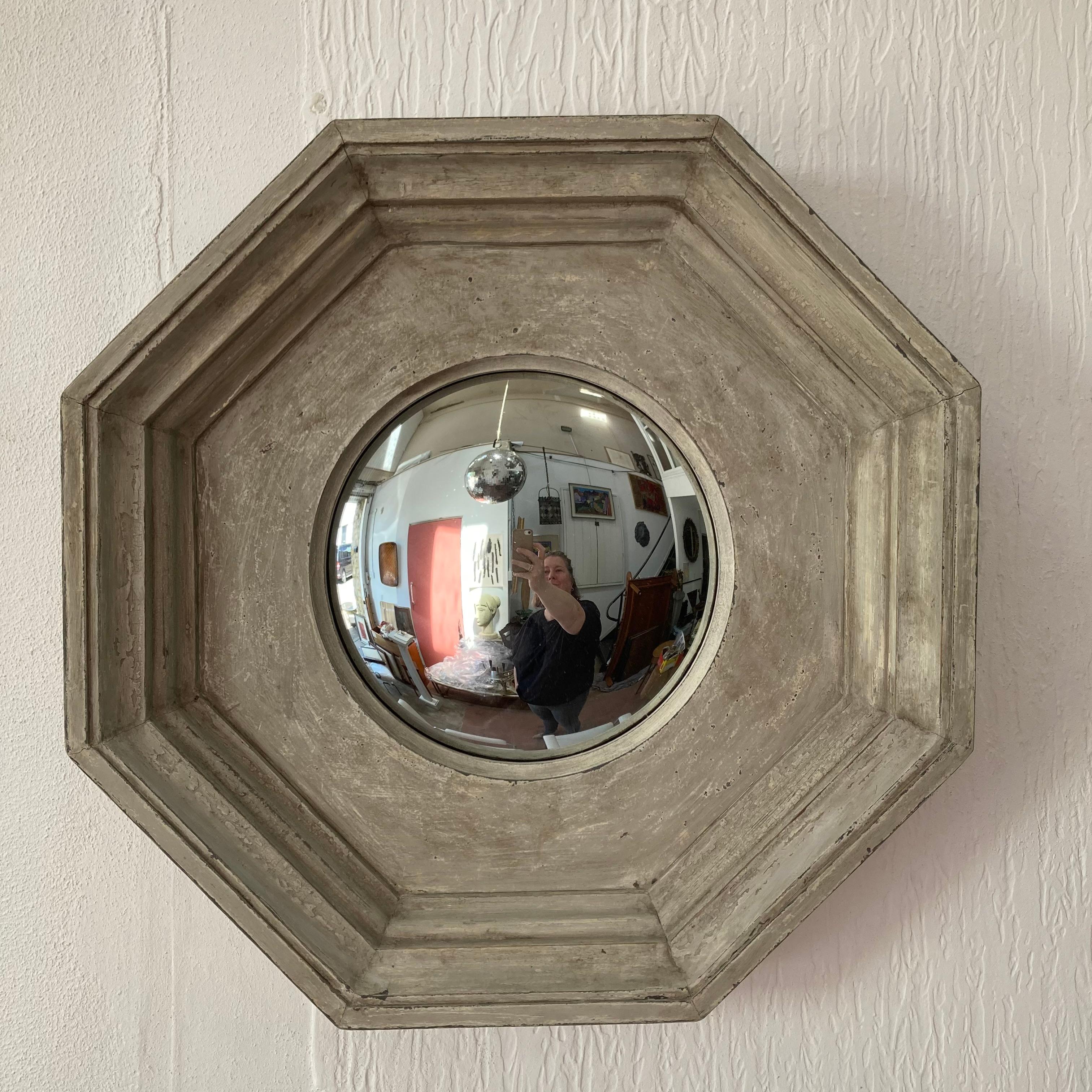 Painted French Provincial painted Octagonal Convex Mirror For Sale