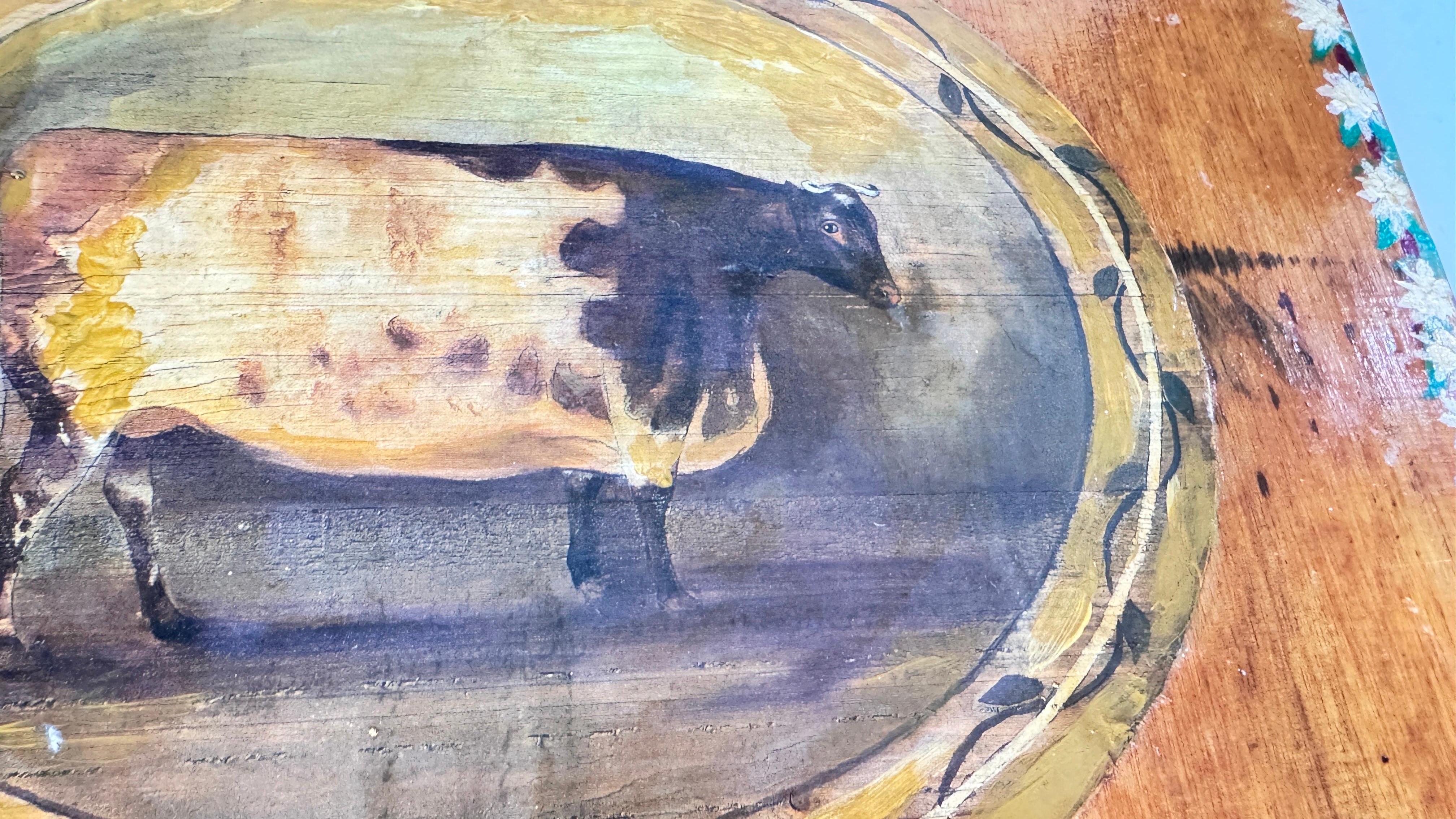 Pintura Provincial Francesa de una Vaca sobre Panel de Madera, Decoración Rústica de Chalet en venta 1