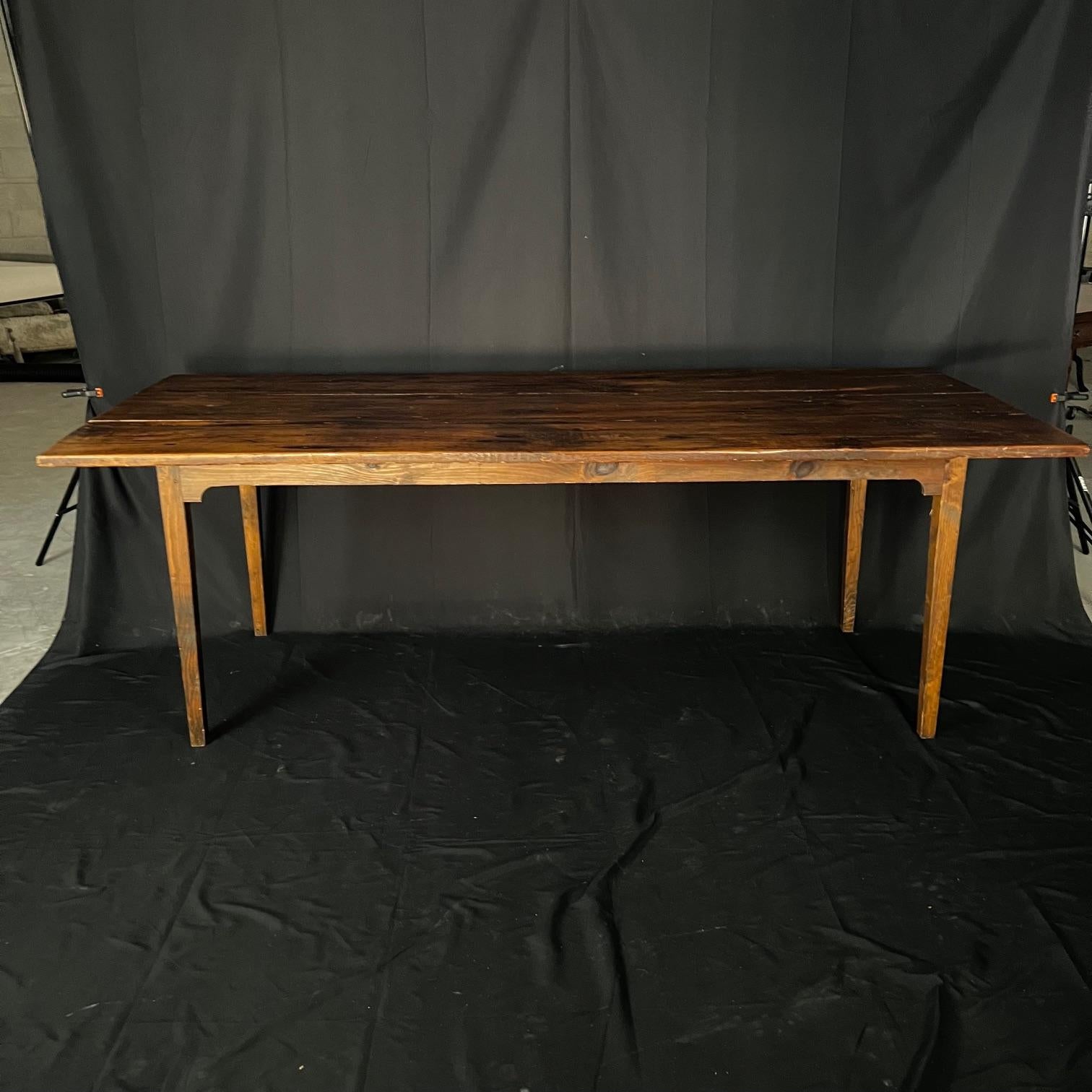 Early 20th Century French Provincial Pine Farm Dining Table For Sale