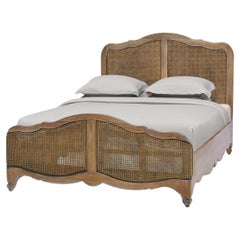French Provincial Queen Bed - Straw Wash Finish