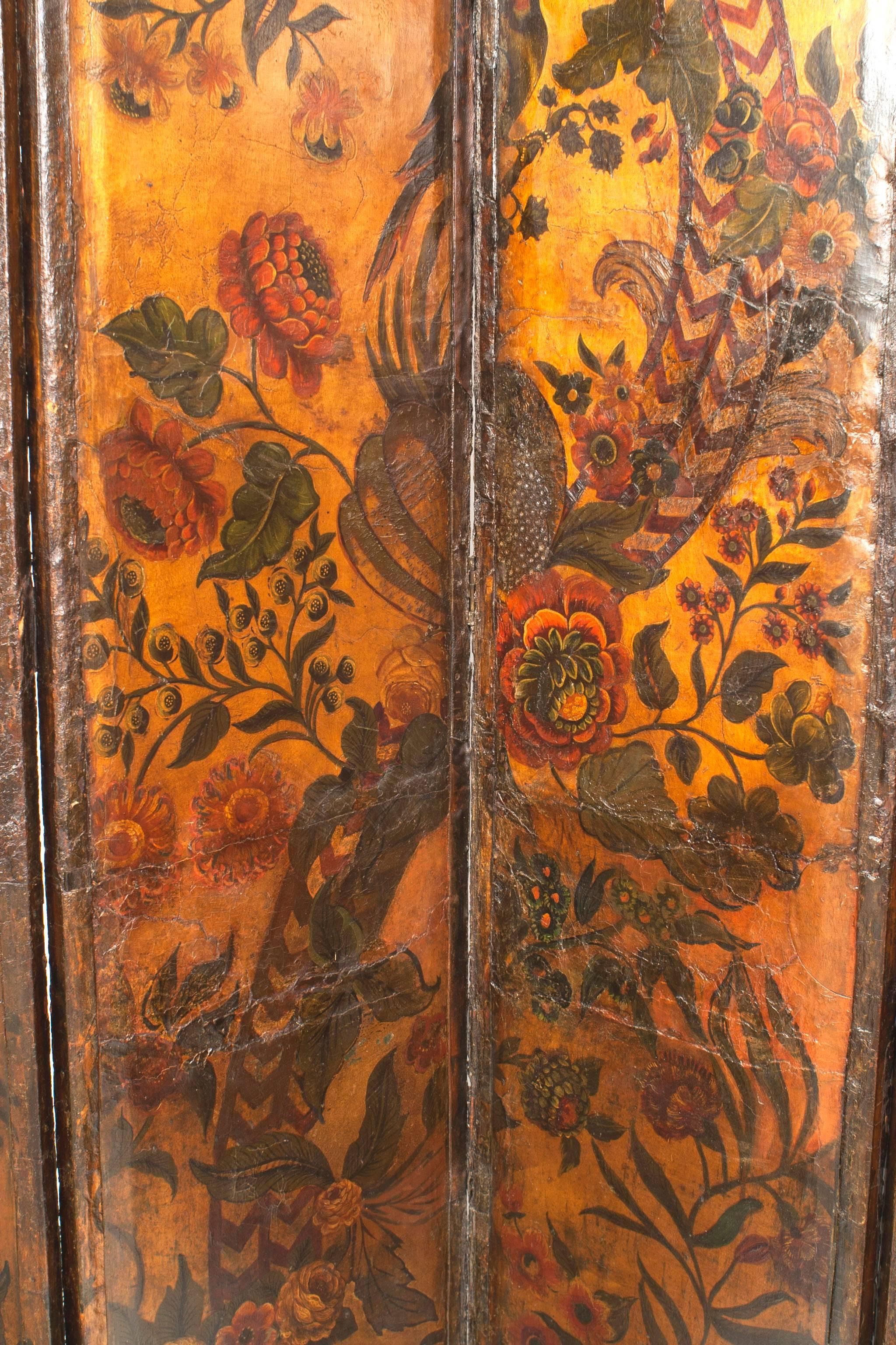 French Provincial 17th Century Renaissance Style Leather Panel Screen In Good Condition For Sale In Queens, NY
