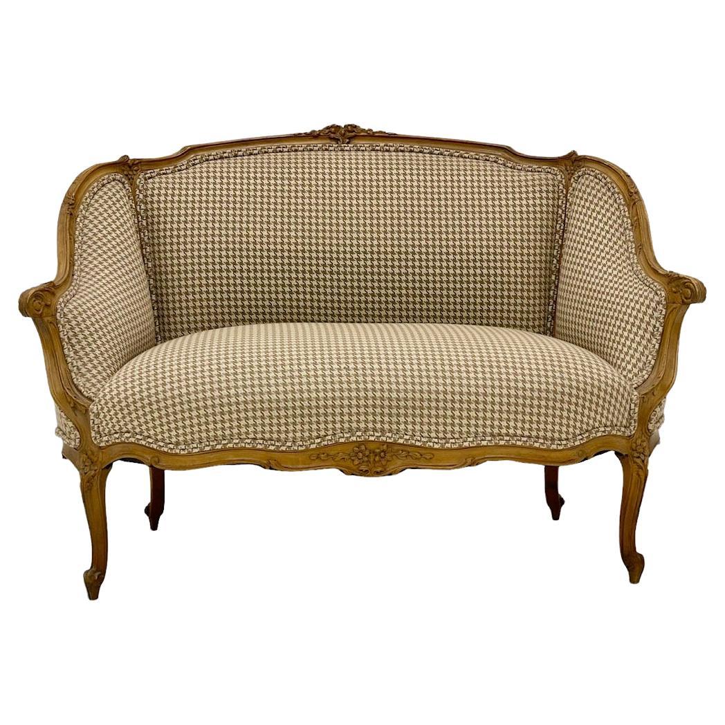French Provincial Settee in Houndstooth Pattern Fabric