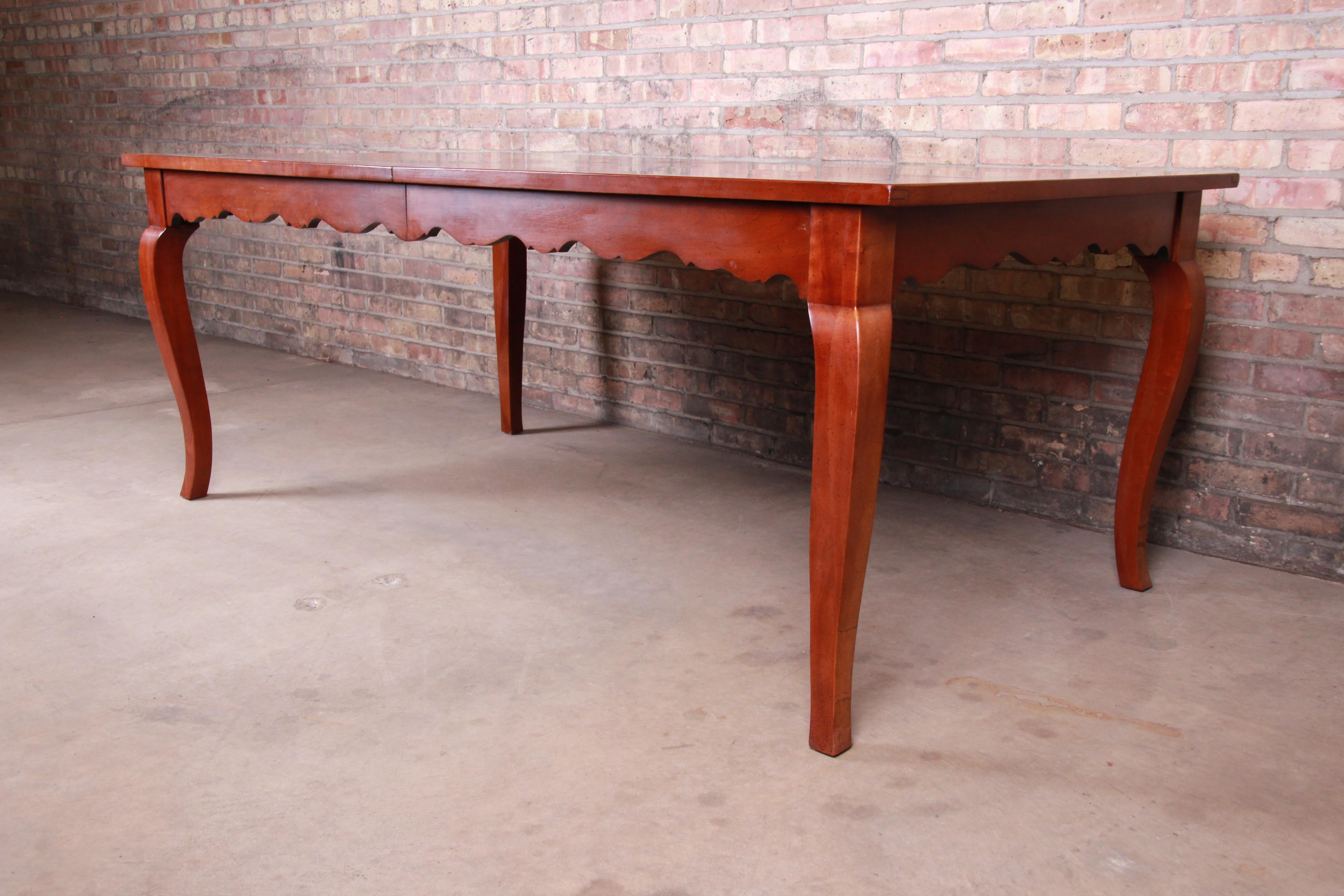 French Provincial Solid Cherry Extension Dining Table by Wright Table Company In Good Condition In South Bend, IN