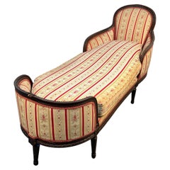French Provincial Style Chaise Lounge Settee