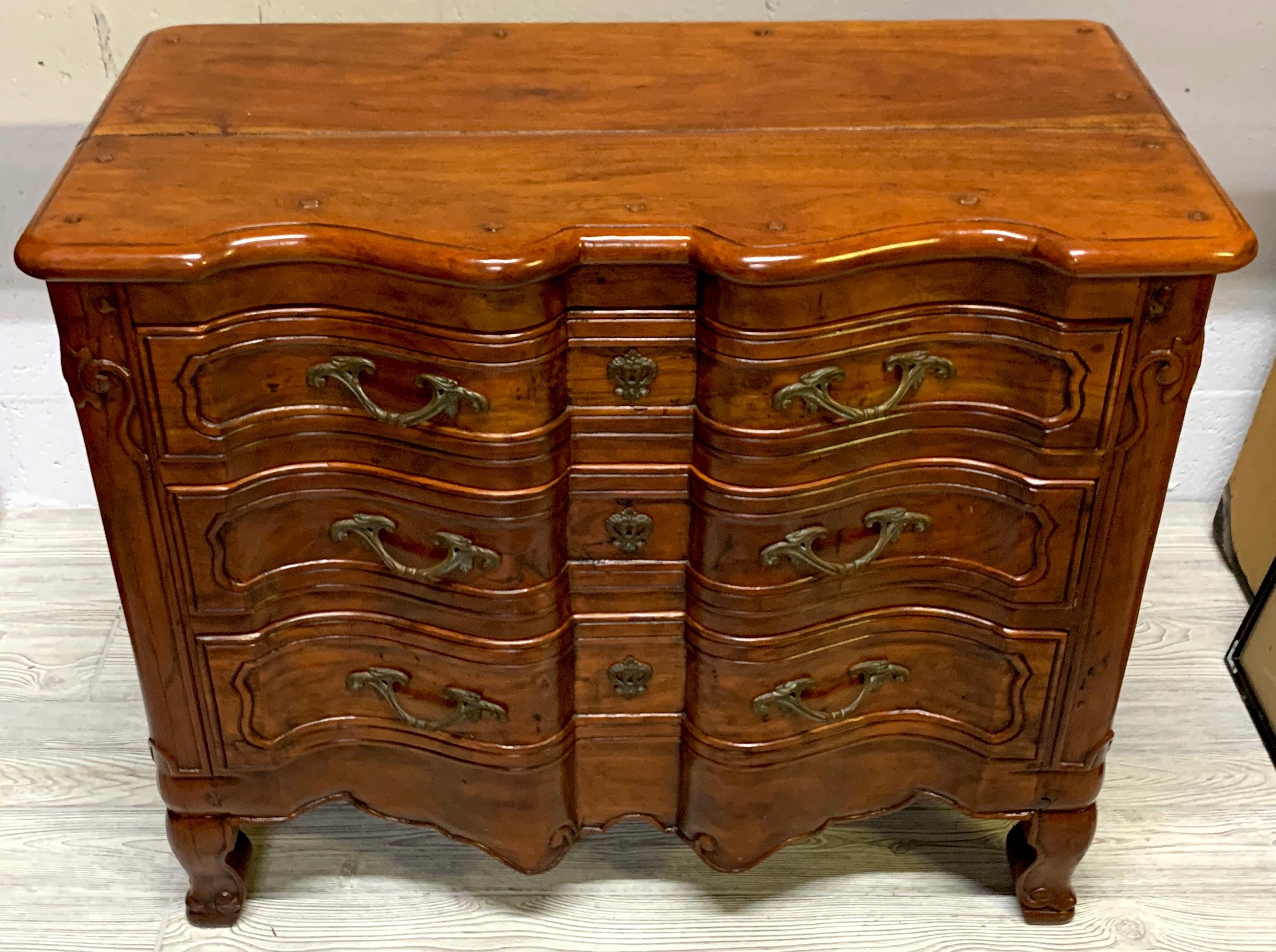 French Provincial Style Cherry Block Front Commode 2