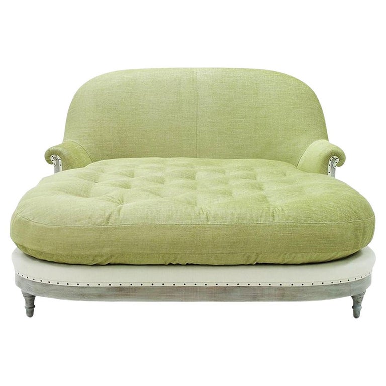 French Provincial Style Daybed with Custom Natural Finishes For Sale at