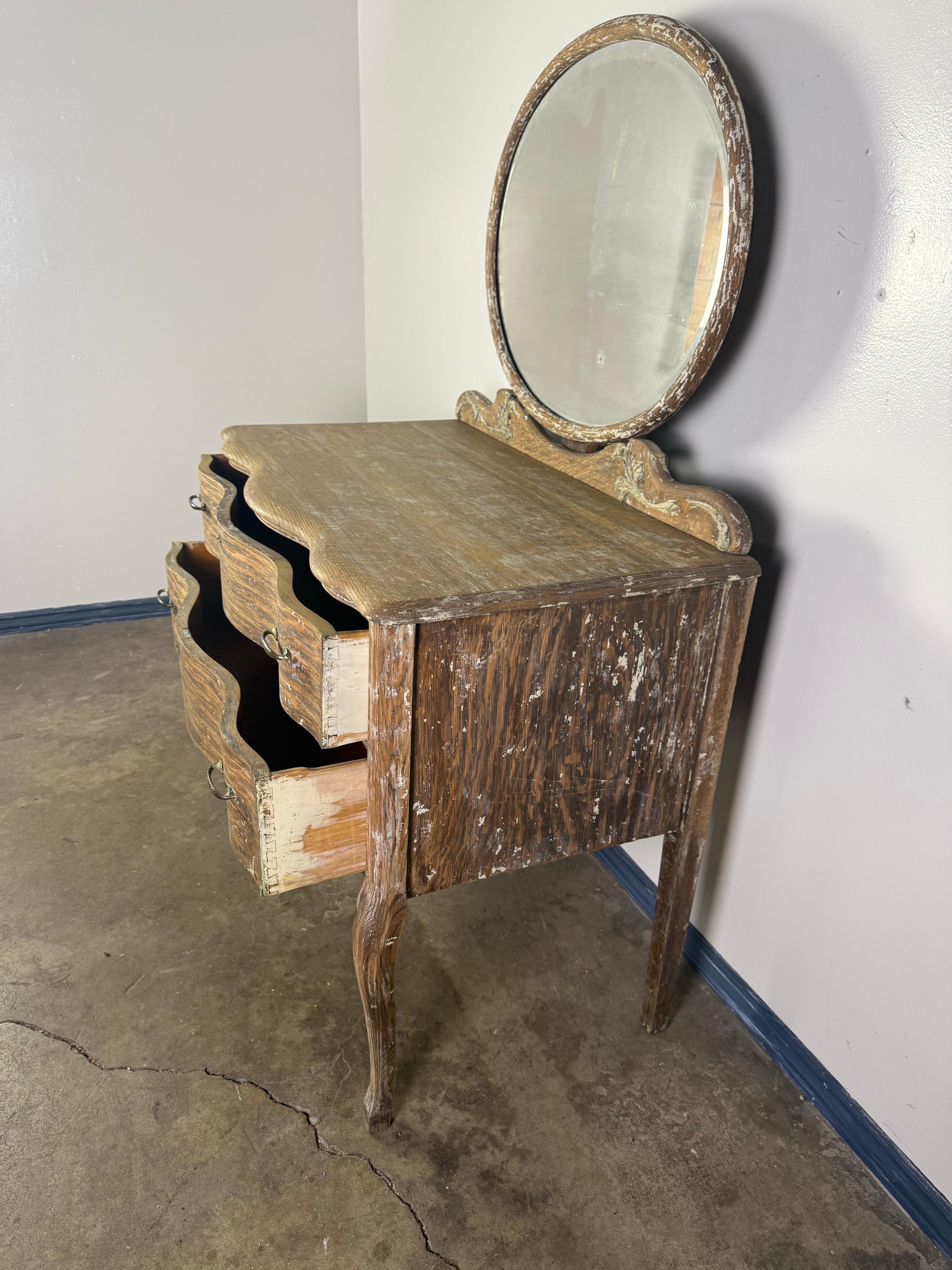 French Provincial Style Dresser w/ Mirror For Sale 8