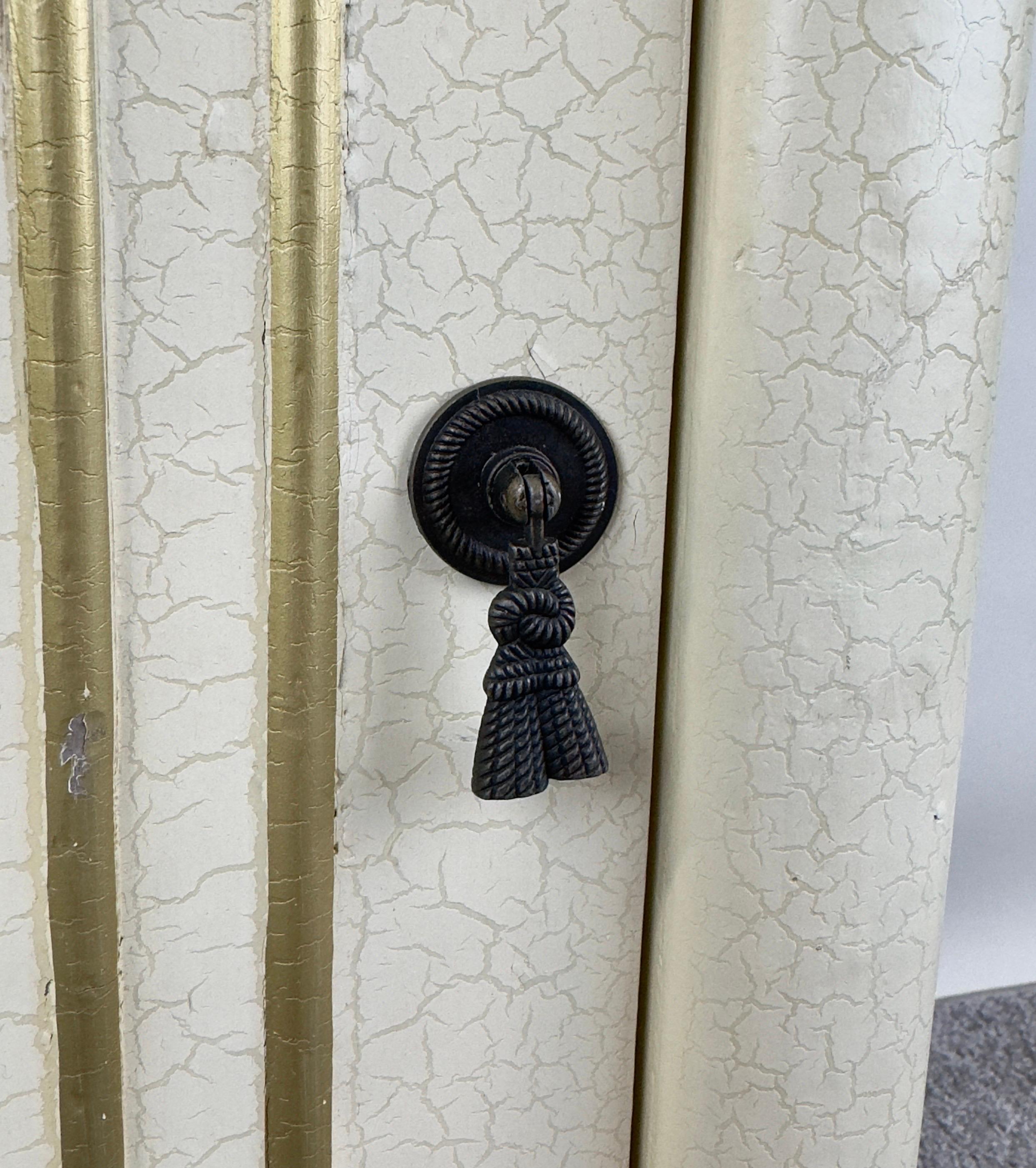 French Provincial Style Off white Nightstand with Floral Motif For Sale 9