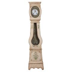 Horloge de grand-père en chêne blanc peint de style provincial français