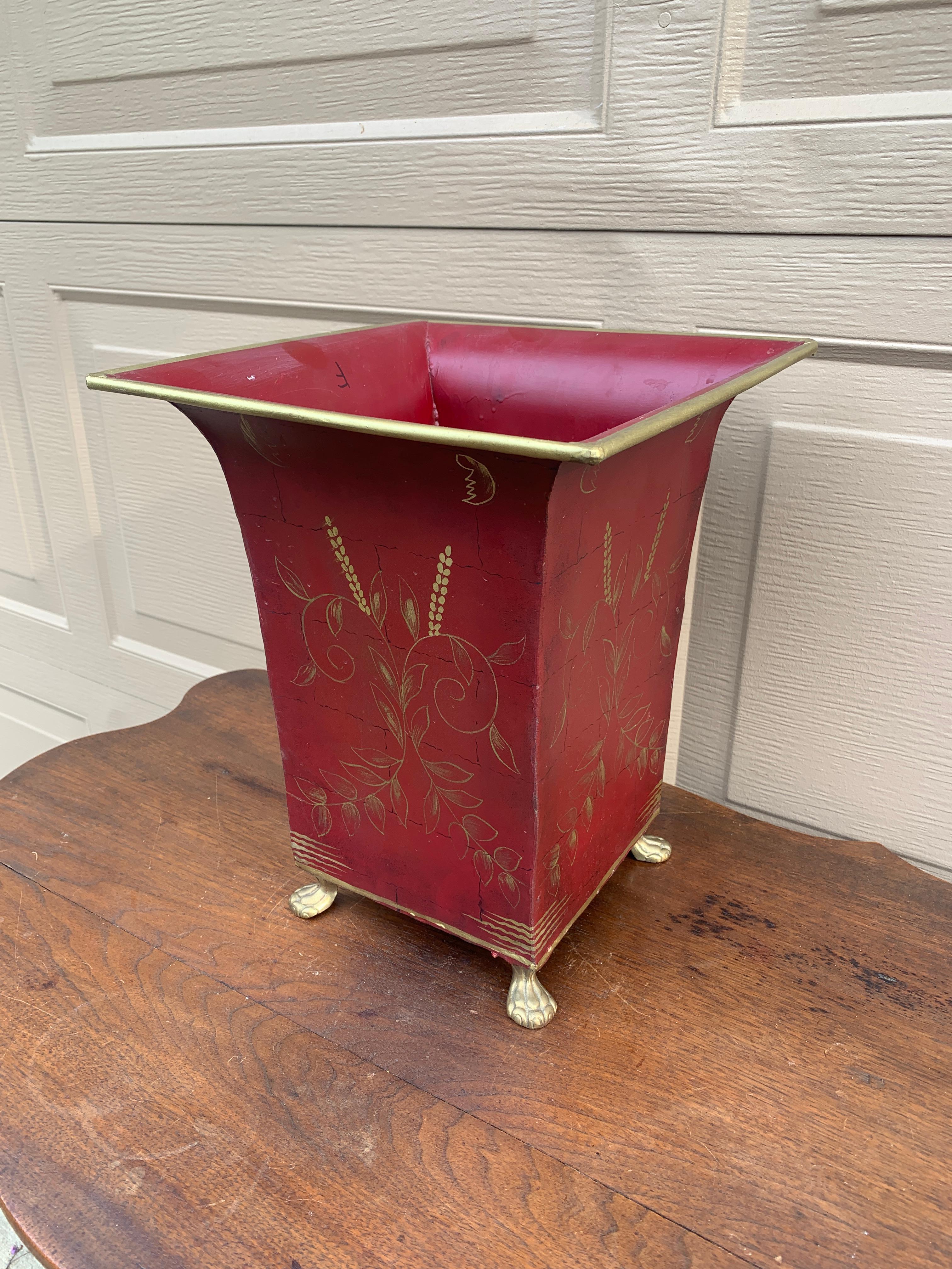 French Provincial Tole Burgundy & Gold Wastepaper Basket with Paw Feet In Good Condition For Sale In Elkhart, IN