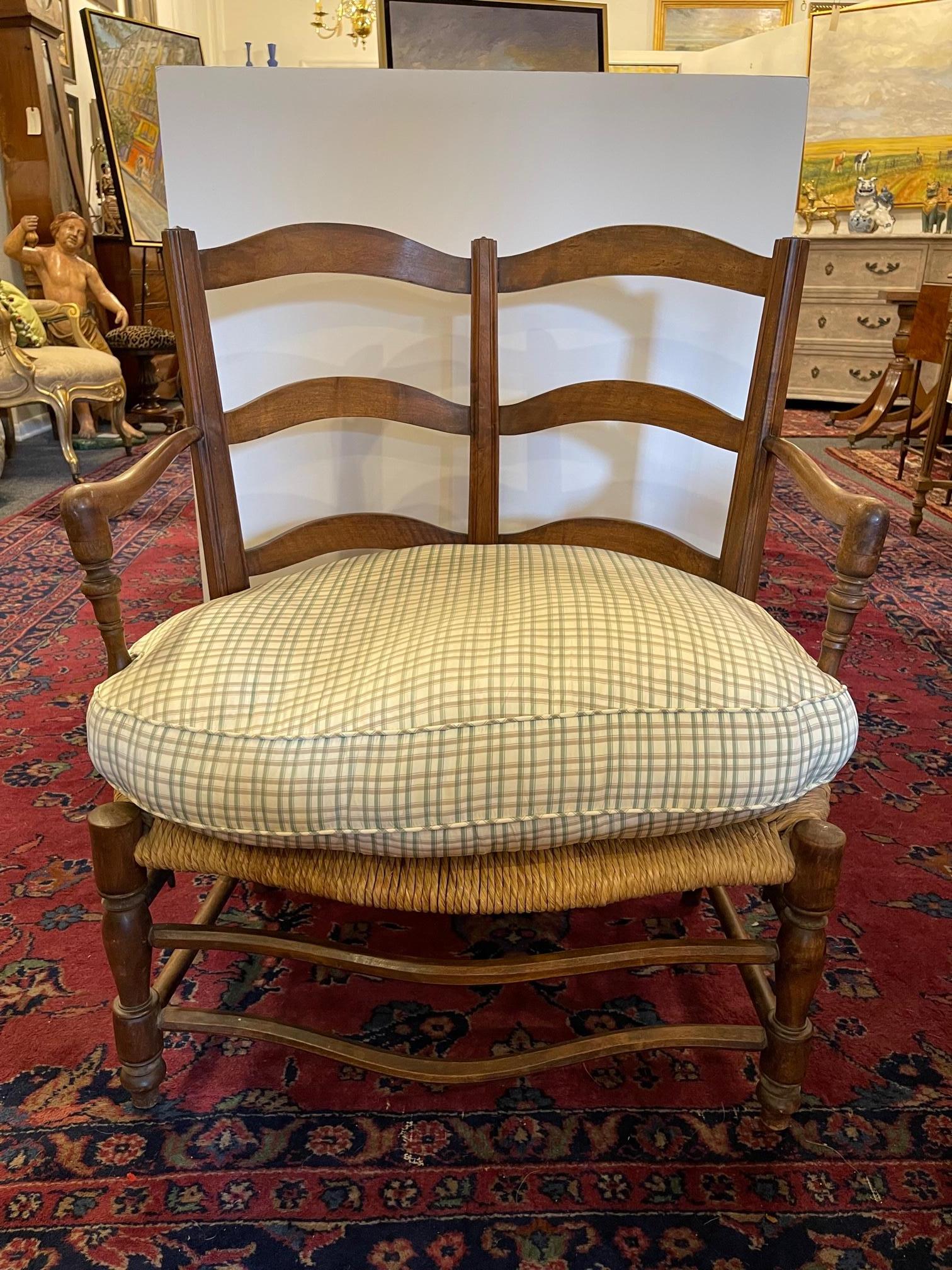 French Provincial Two Seater Rush Seat Bench, Late 19th/Early 20th Century In Good Condition In Savannah, GA