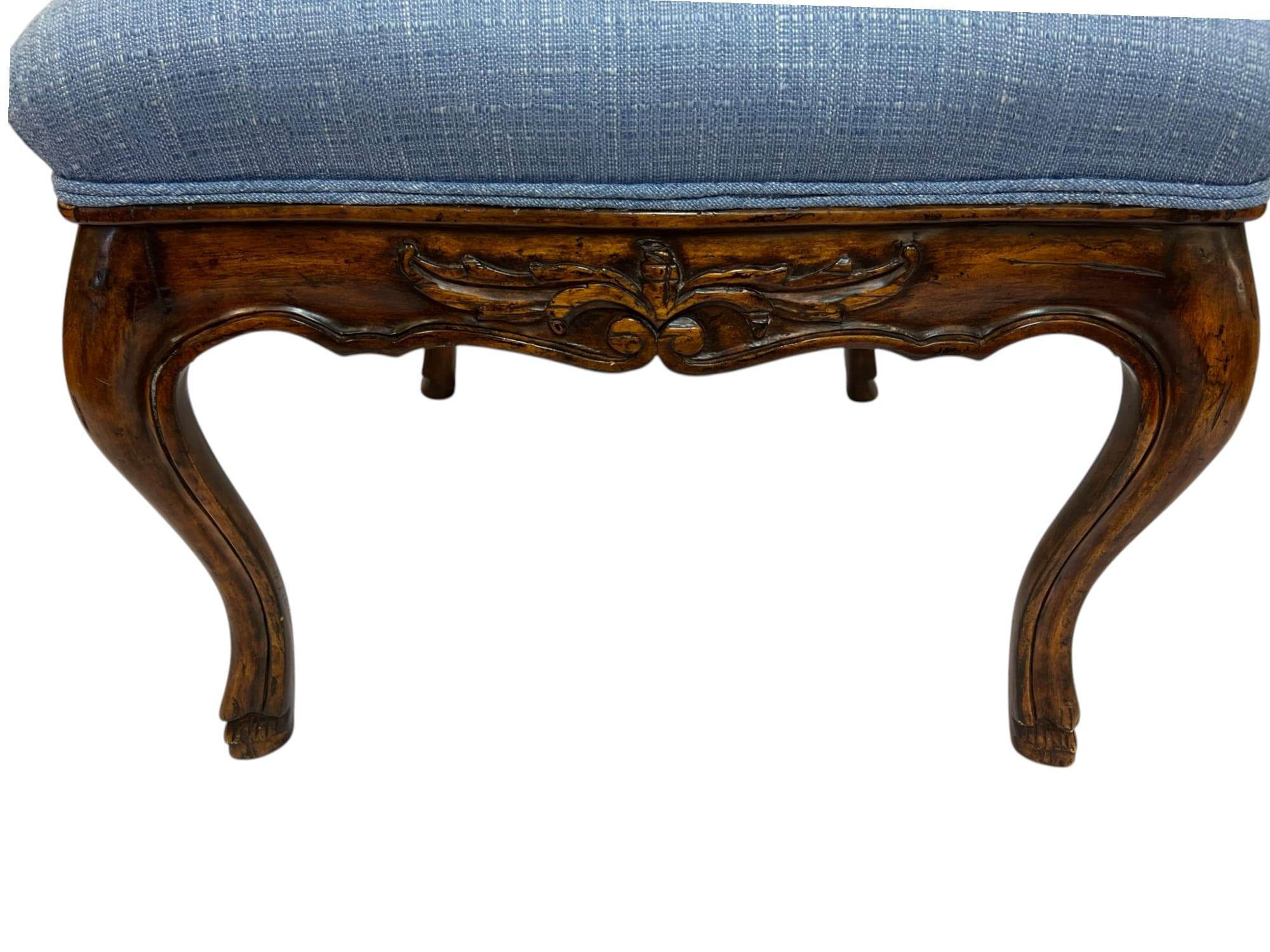 French Provincial Upholstered Side Chair In Good Condition For Sale In North Palm Beach, FL