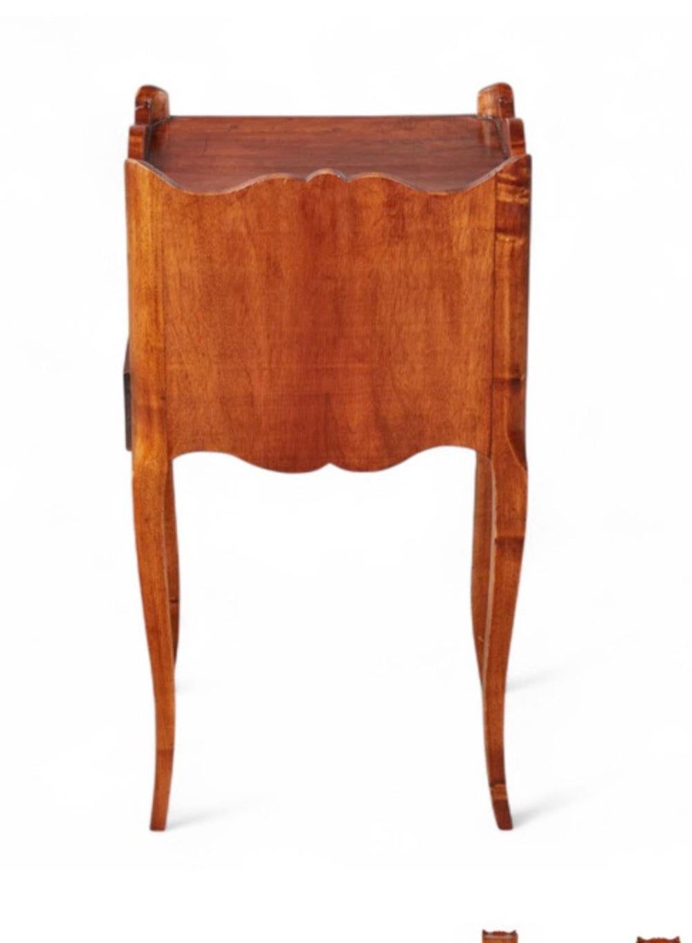 French Provincial Walnut Night Stand, Mid-20th Century For Sale 2