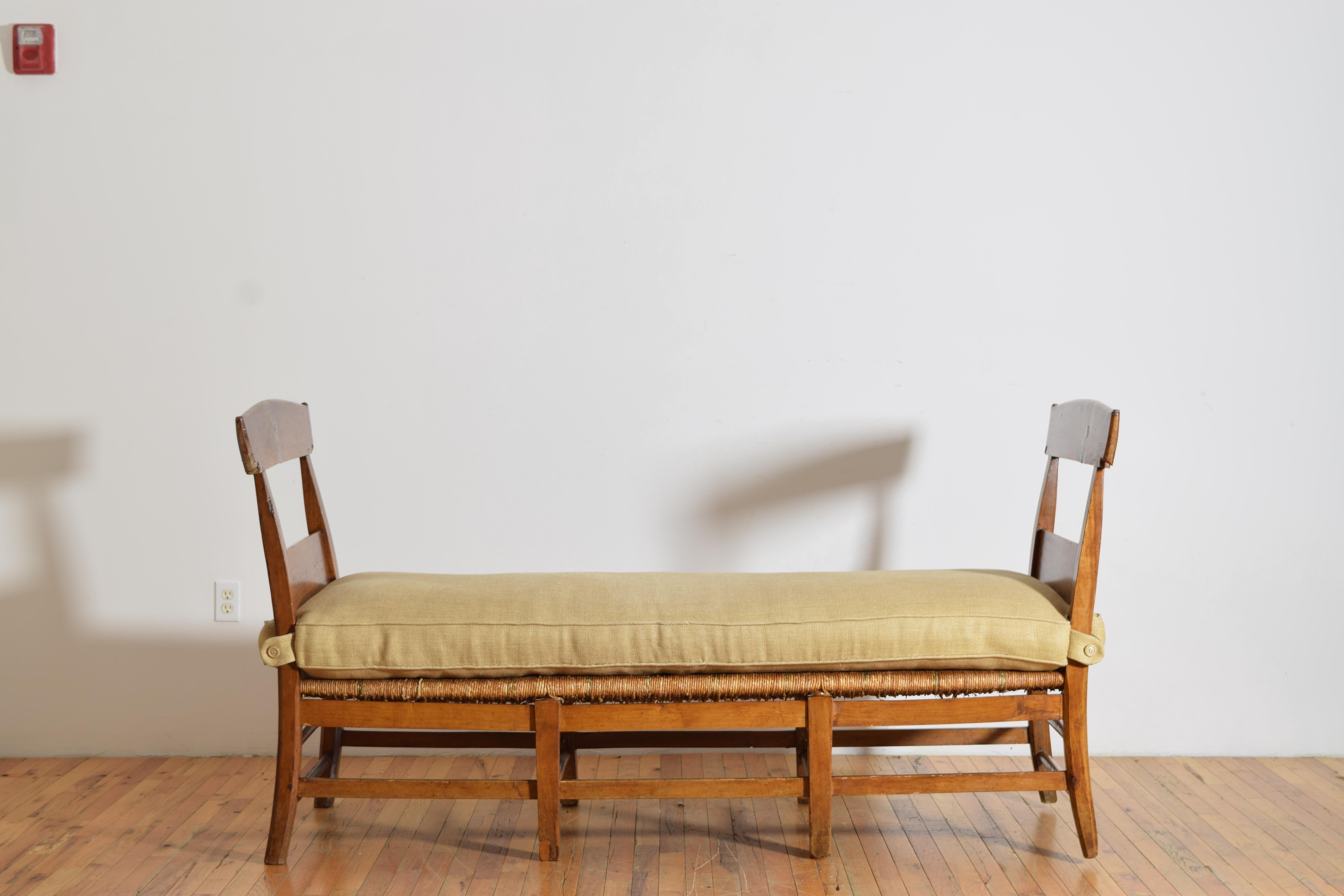 19th Century French Provincial Walnut & Rush Seat High Sided Bench or Daybed, Mid-Late 19th C For Sale