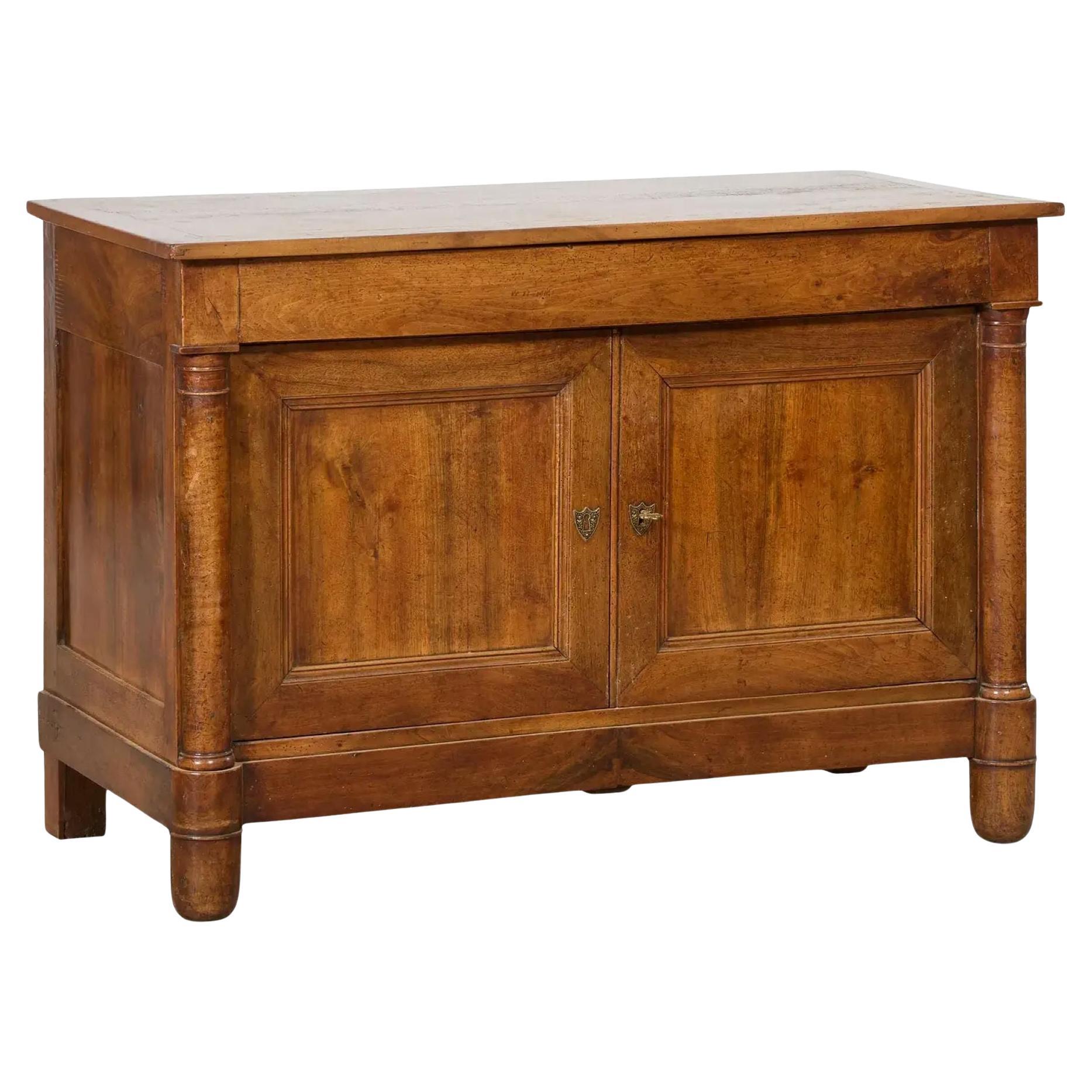 French Provincial Walnut Sideboard, Early 19th Century (Louis XVI / Directoire) For Sale