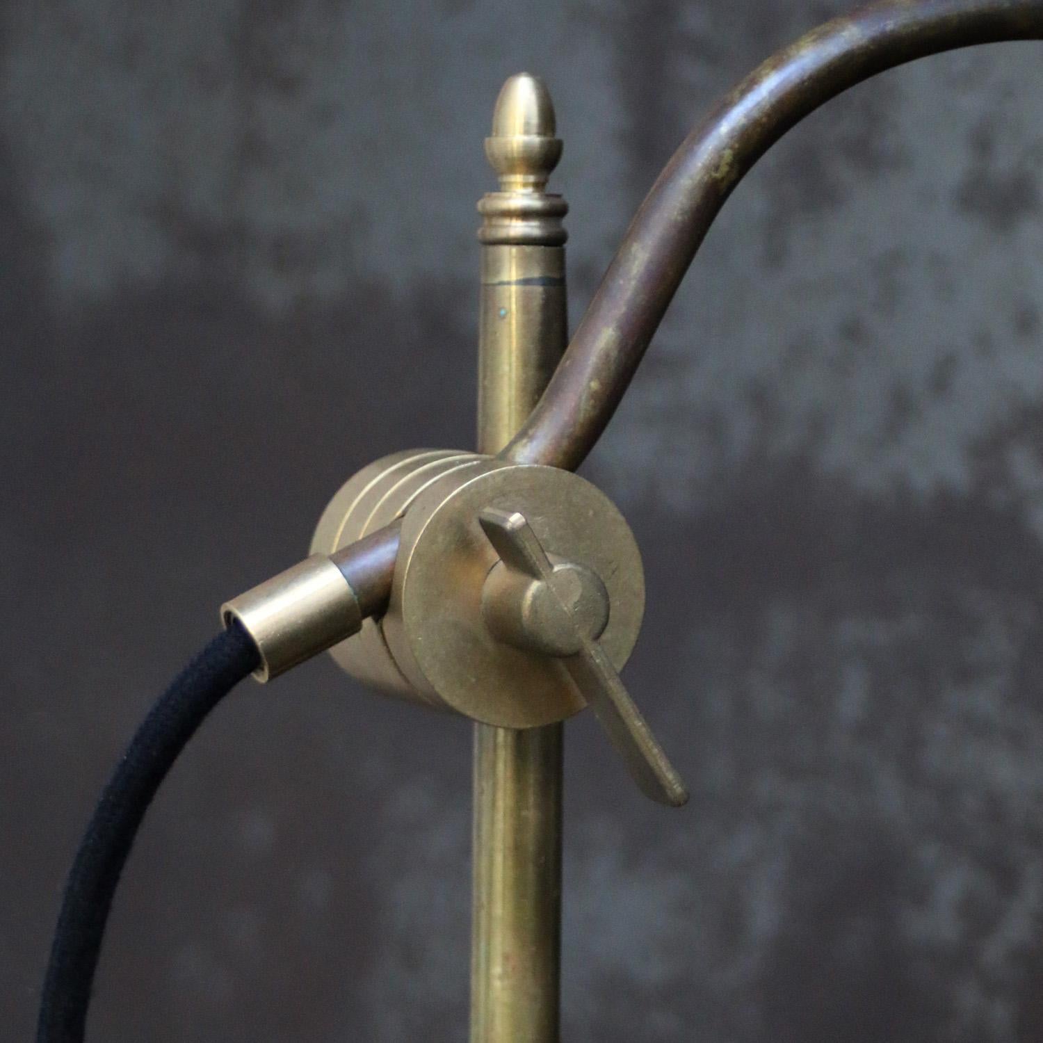 Lampes de table en laiton émaillé brun pourpre Bon état - En vente à Amsterdam, NL