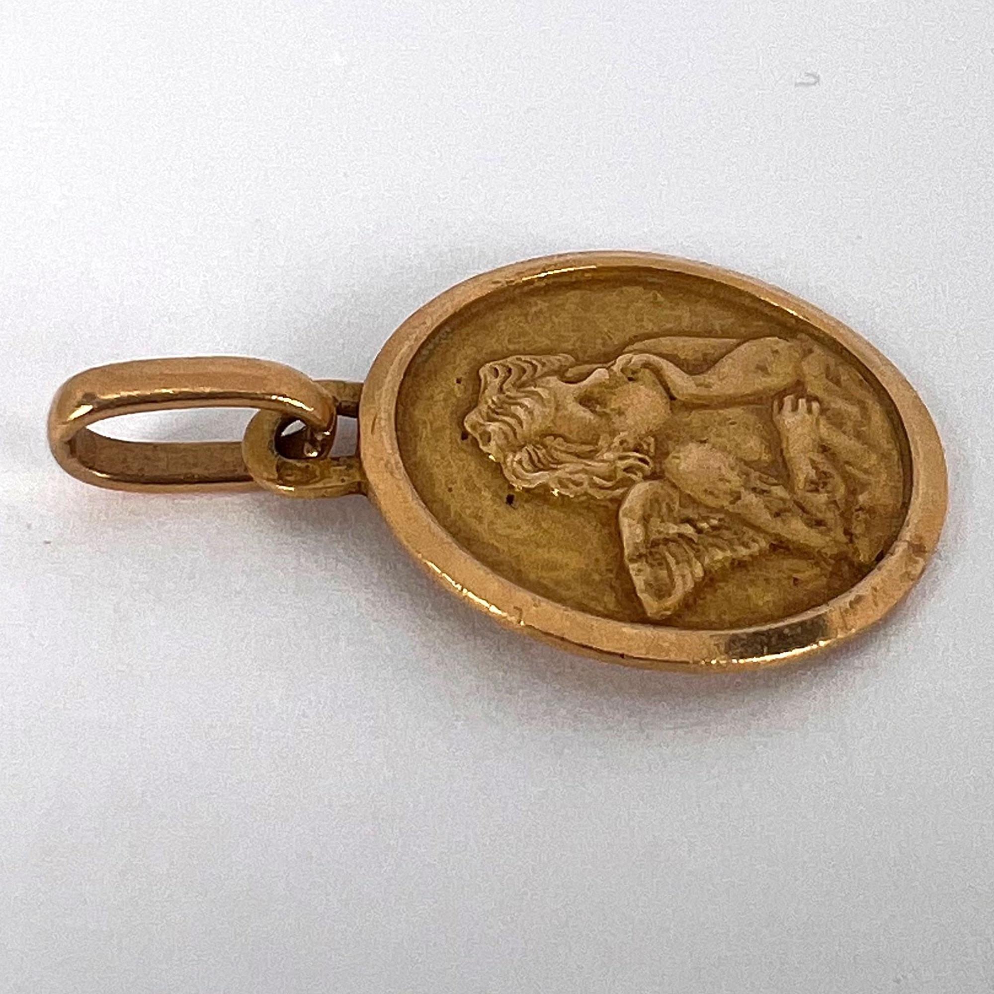 Pendentif à breloques en or jaune 18K avec chérubin de Rafael français en vente 11