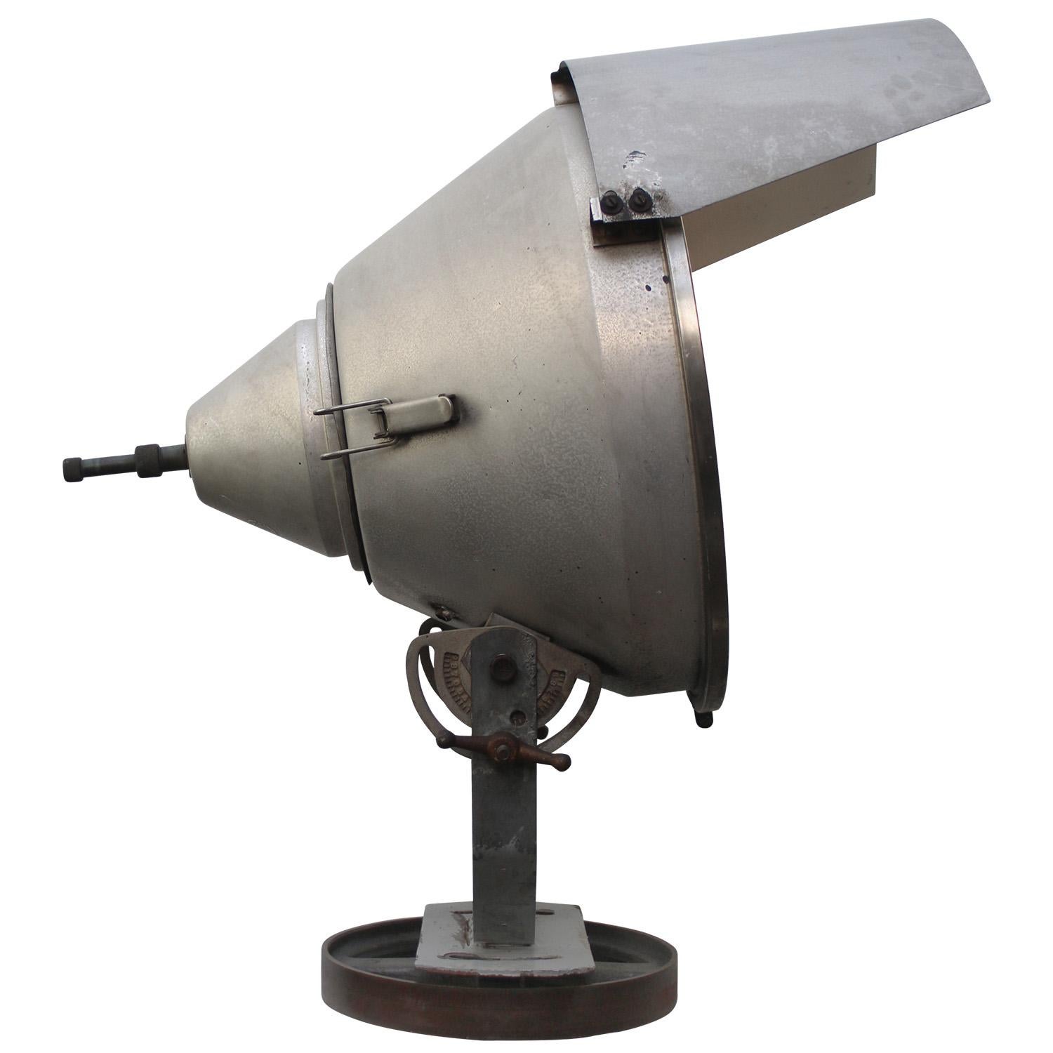 Adjustable industrial spot, floor lamp from French Railways
Grey metal with clear glass
Cast iron arm and base

Electra wire 3 meter / 120” with switch and plug.

Available with UK / US plug

Weight: 16.70 kg / 36.8 lb

Priced per individual item.