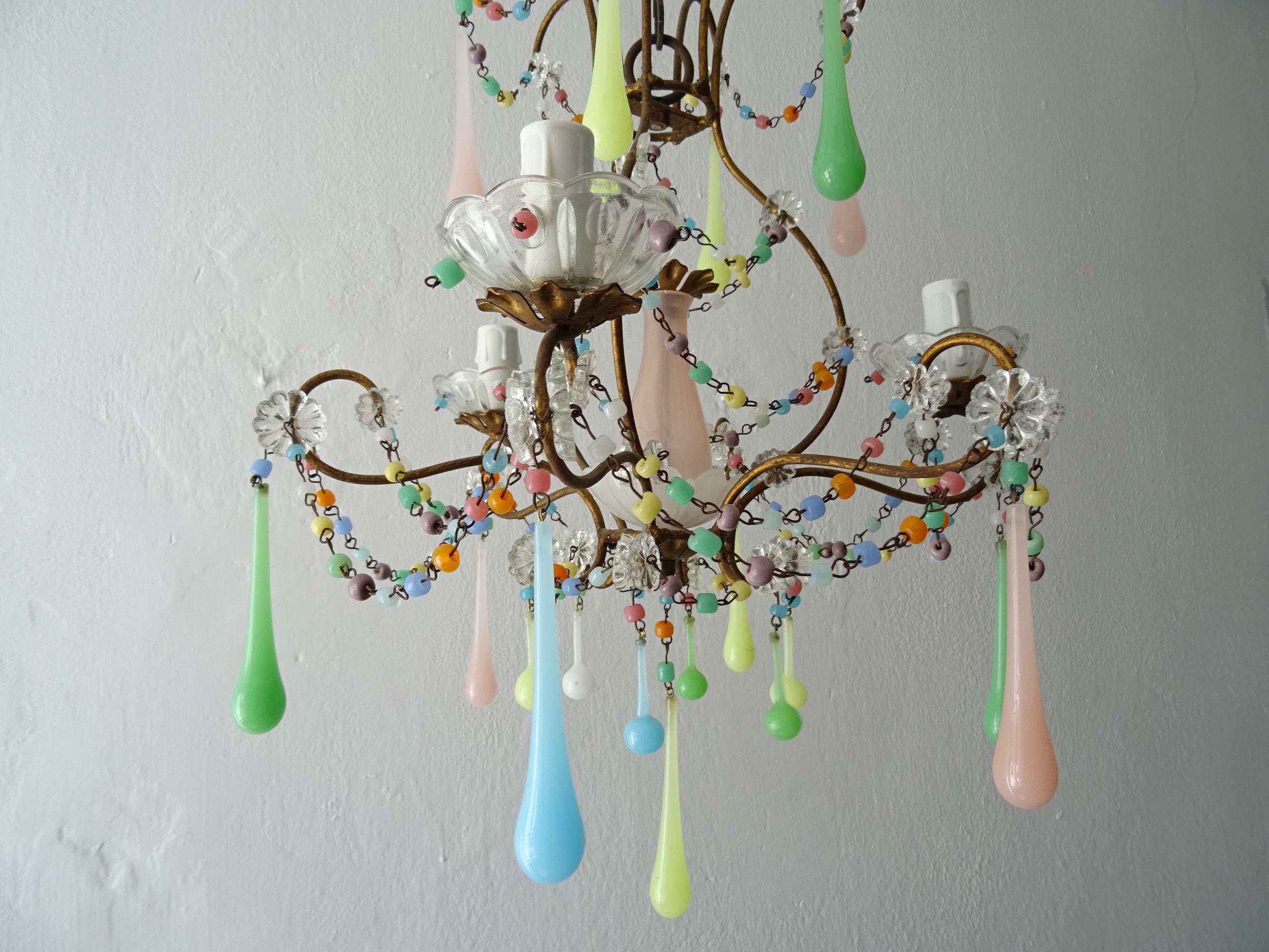 French Rainbow Pastel Confetti Candy Colors Opaline Drops Chandelier, circa 1920 In Good Condition In Modena (MO), Modena (Mo)