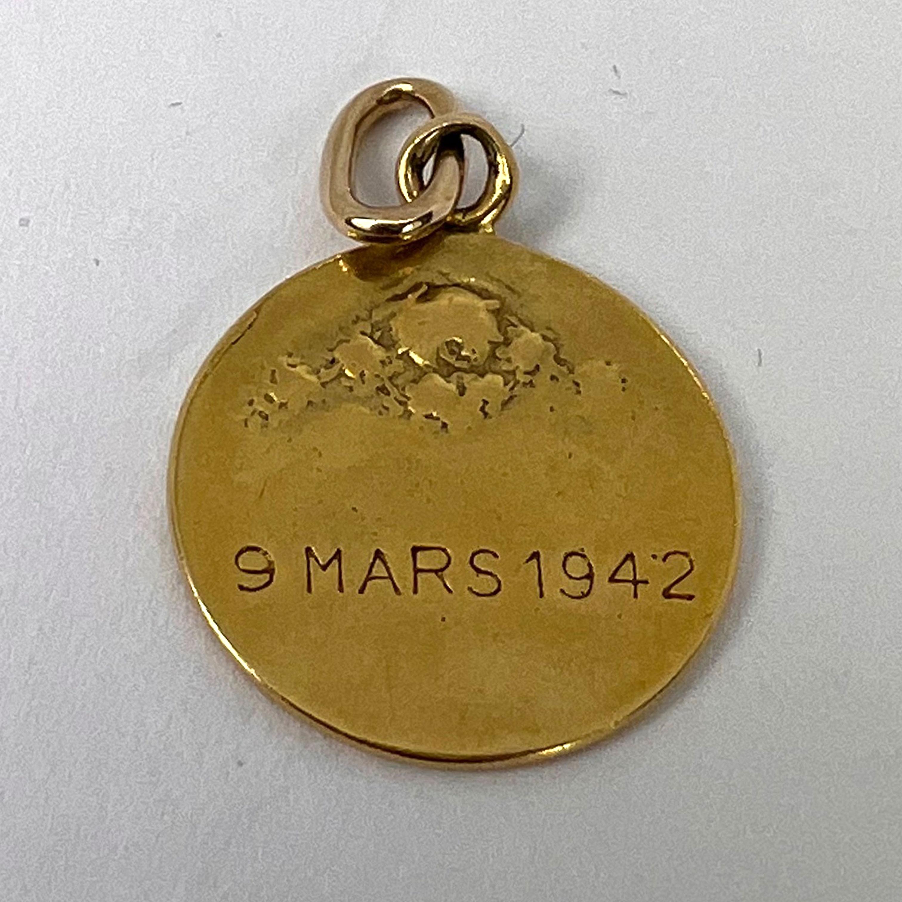 French Raphael’s Cherub 18K Yellow Gold Medal Pendant 7