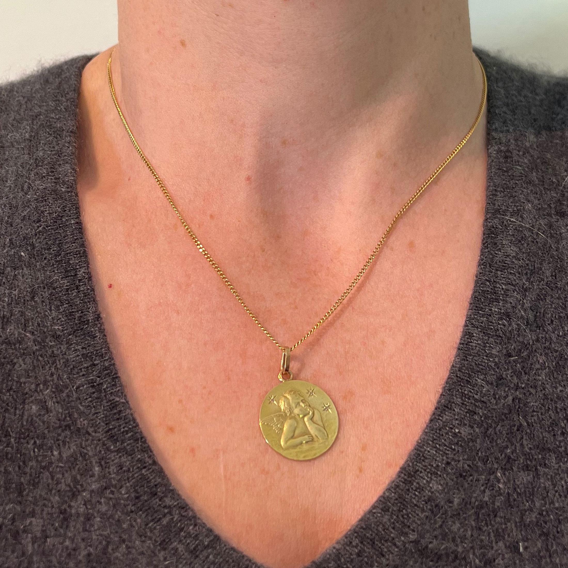 French Raphael’s Cherub Stars 18K Yellow Gold Diamond Charm Pendant In condizioni buone in vendita a London, GB