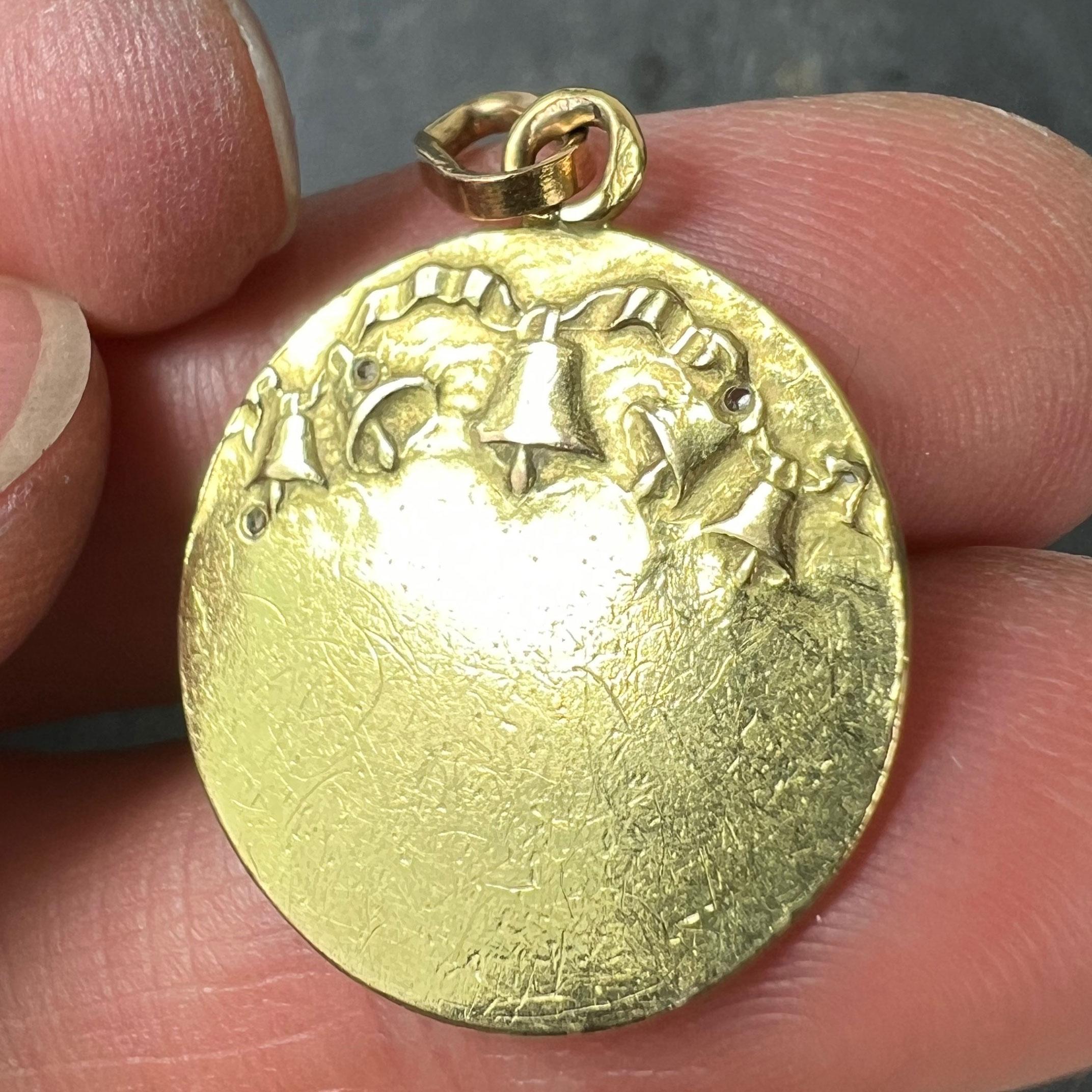 French Raphael’s Cherub Stars 18K Yellow Gold Diamond Charm Pendant in vendita 3