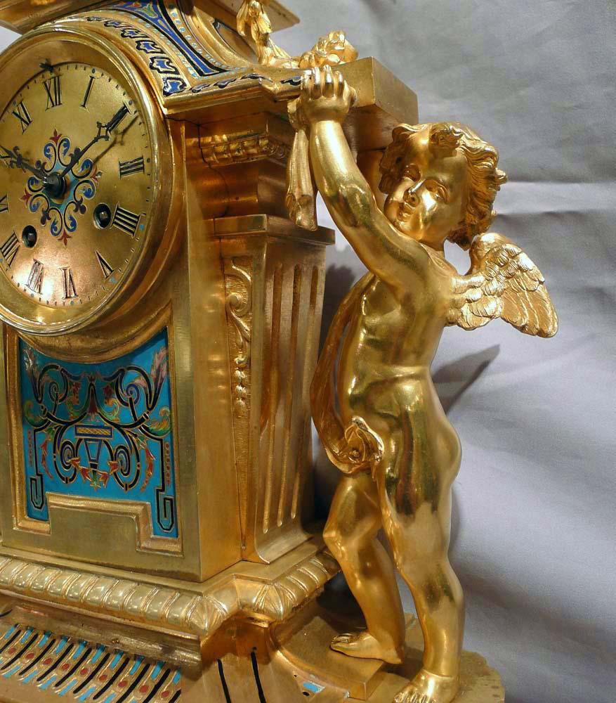 Champlevé Rare pendule de cheminée française en émail de Champleve et bronze doré en vente