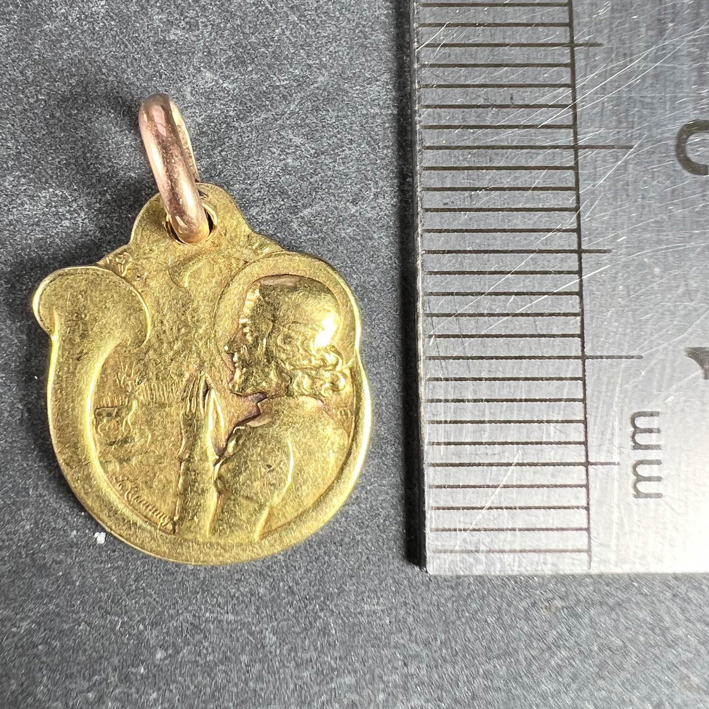 Pendentif en or jaune 18K avec breloque en corne de chasse au cerf Rasumny français en vente 5