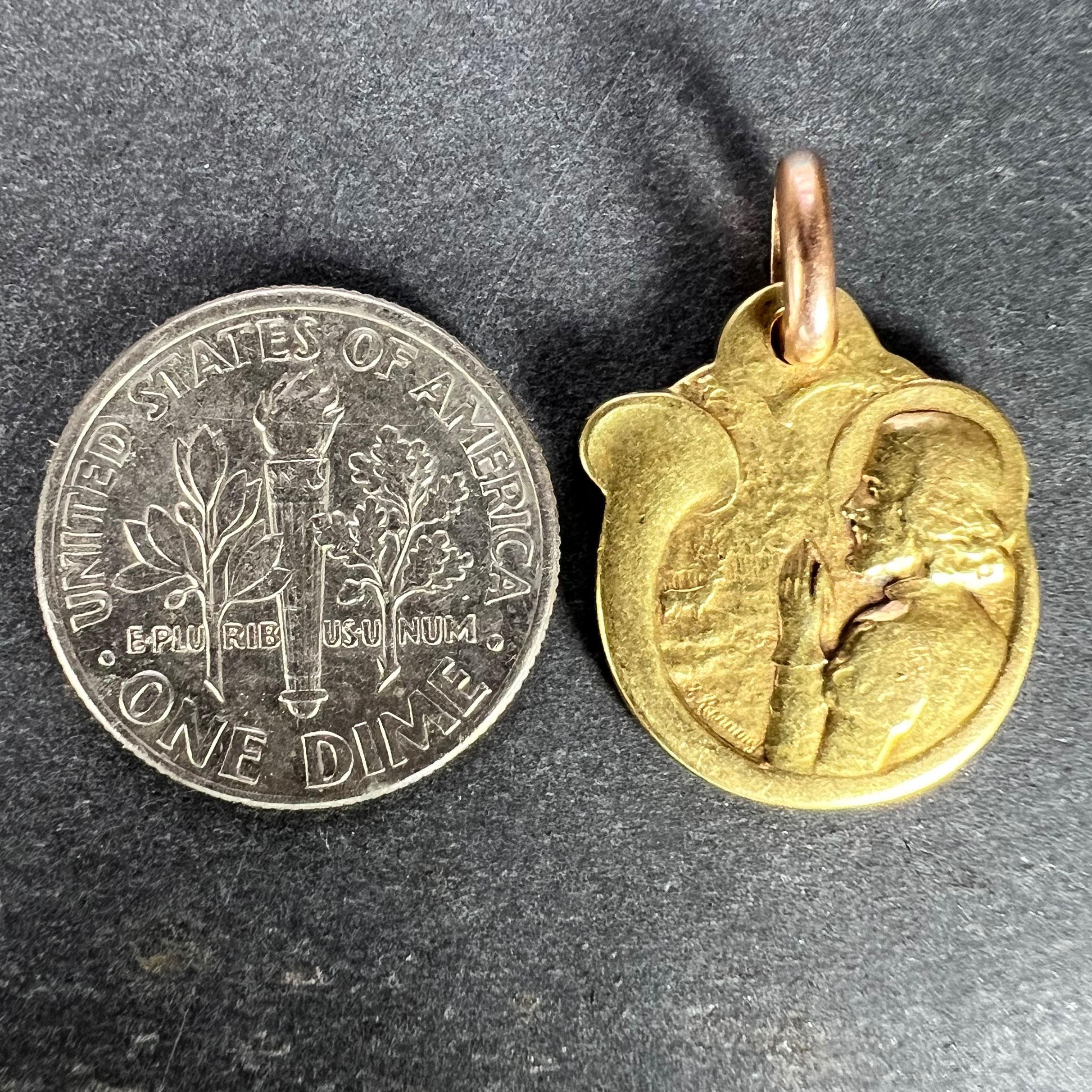 Pendentif en or jaune 18K avec breloque en corne de chasse au cerf Rasumny français en vente 6