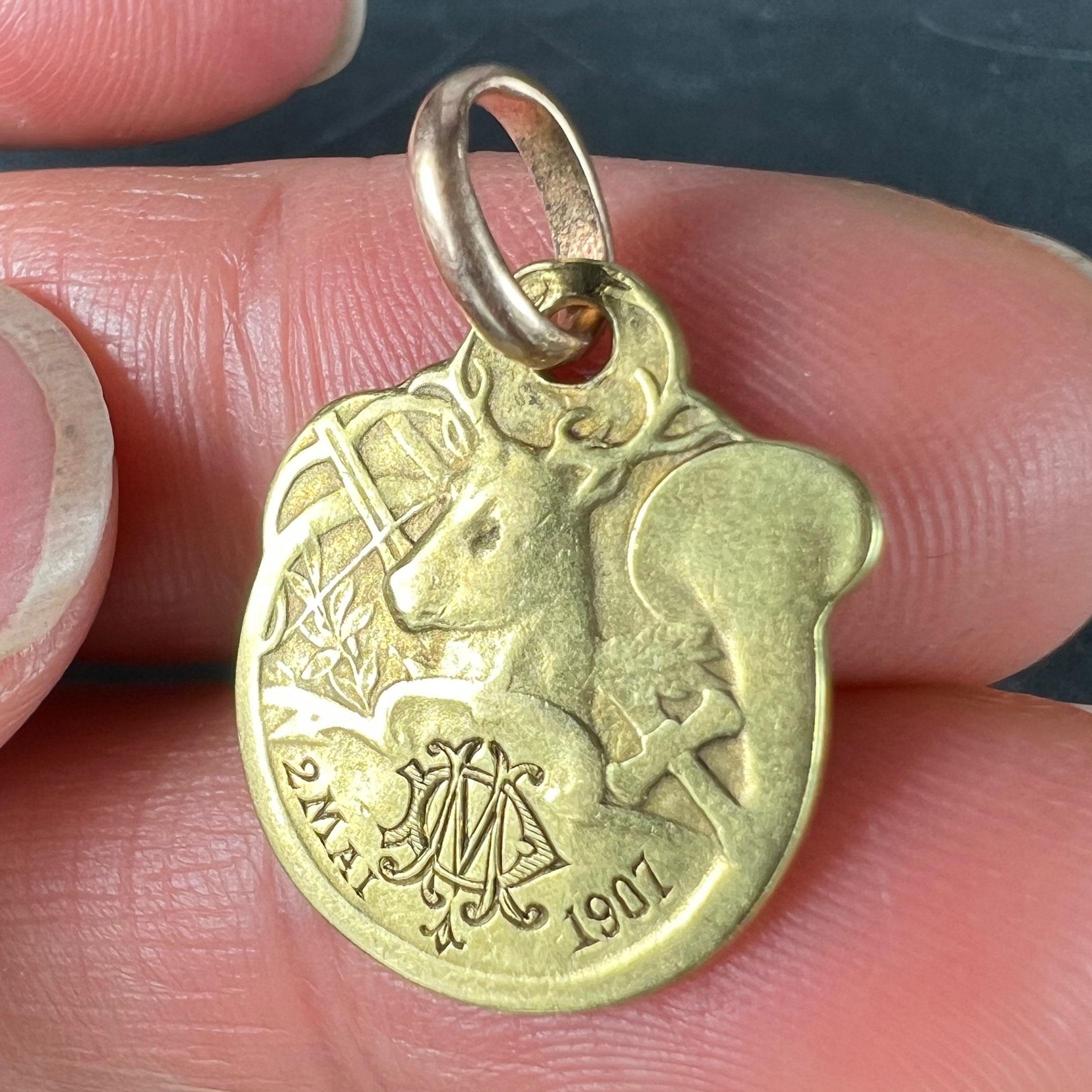 Pendentif en or jaune 18K avec breloque en corne de chasse au cerf Rasumny français en vente 4
