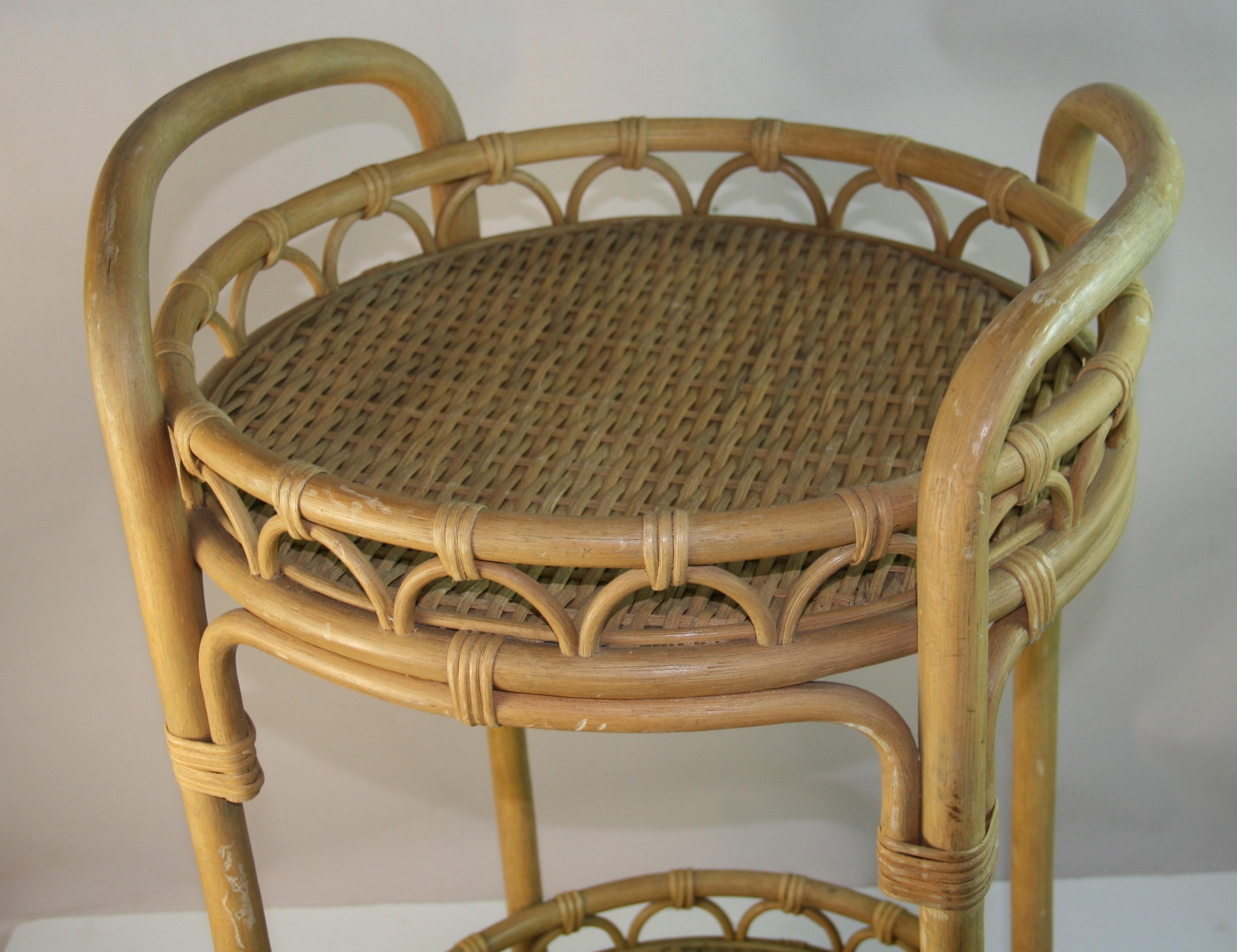 French Rattan an Wicker Rolling Bar Cart For Sale 3