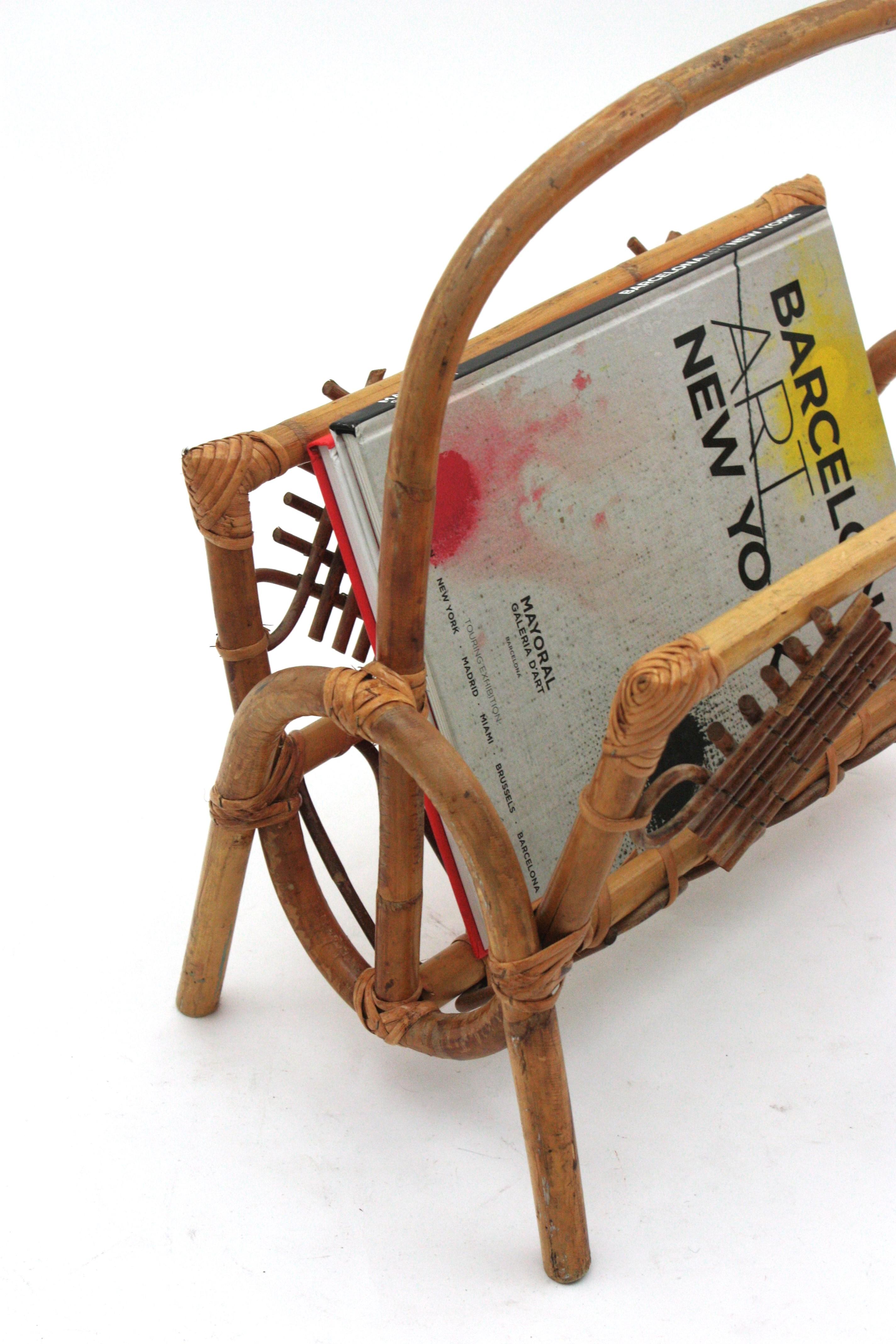 French Rattan Bamboo Magazine Rack with Chinoiserie Details, 1960s For Sale 2