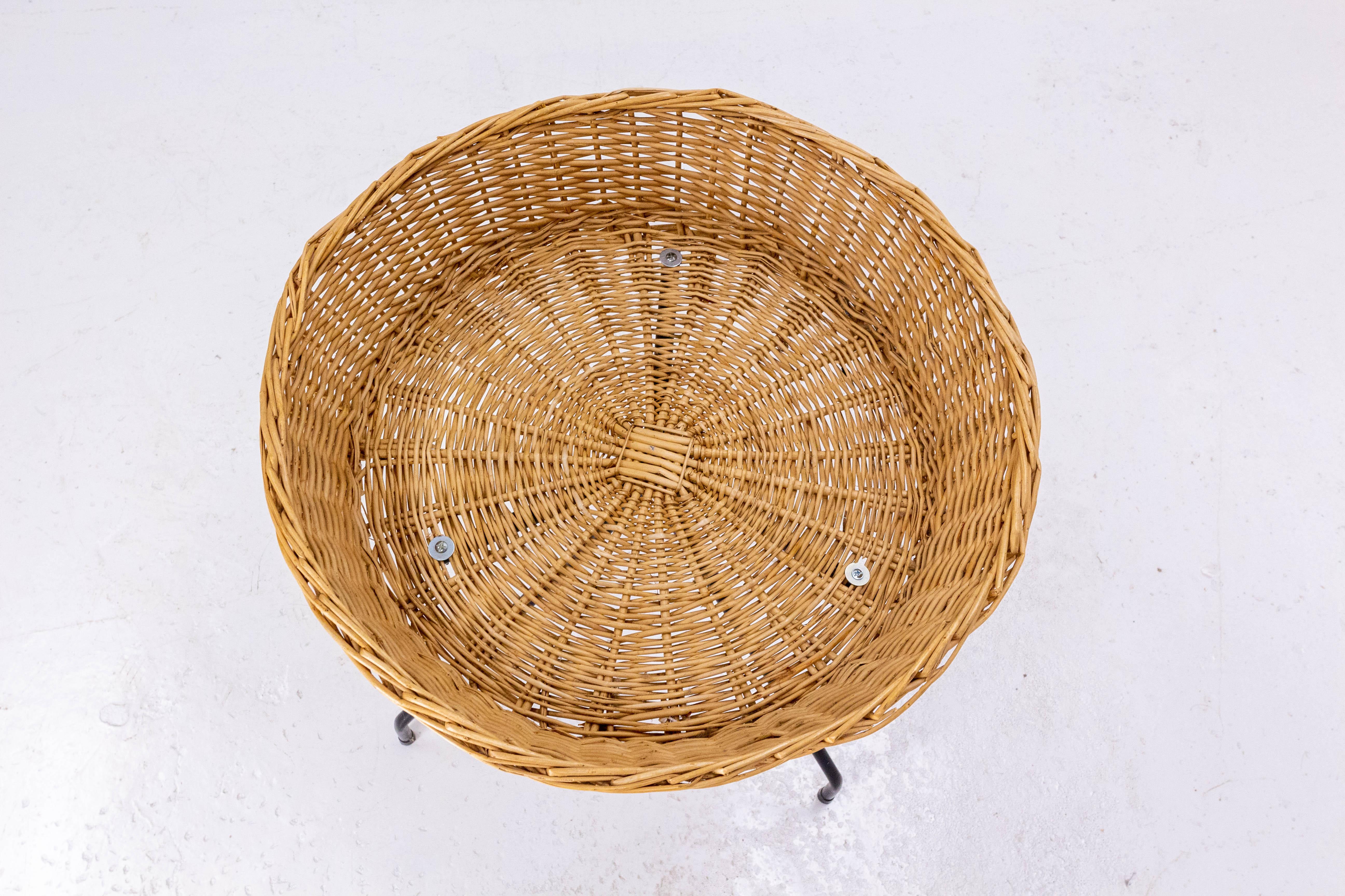 Mid-Century Modern French Rattan Basket Stand Iron Legs Midcentury For Sale