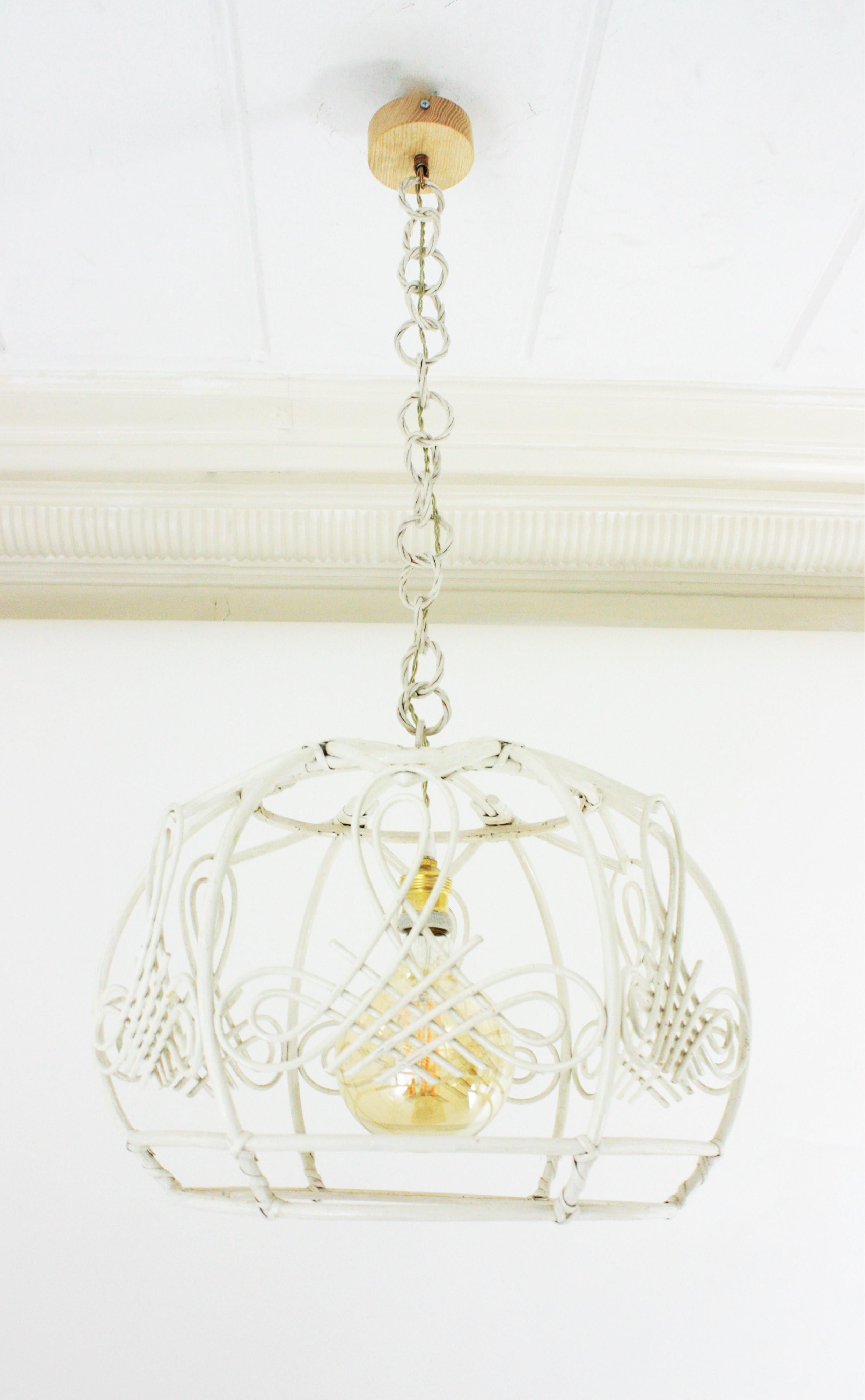 French Rattan Bell Pendant Lamp / Lantern in White Patina, 1960s For Sale 10
