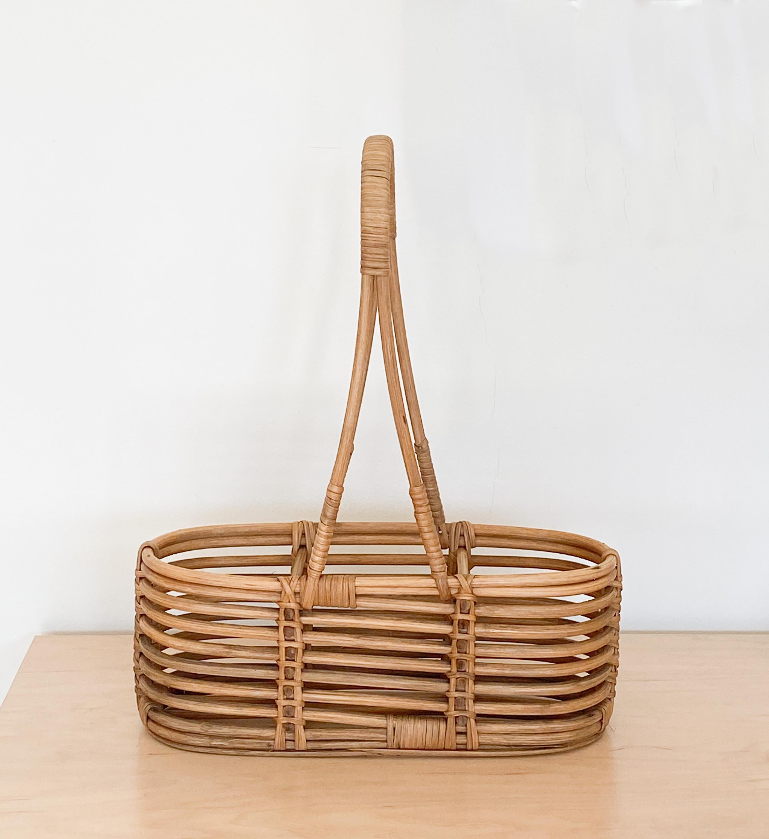 French Rattan Bottle Holder In Good Condition In Los Angeles, CA