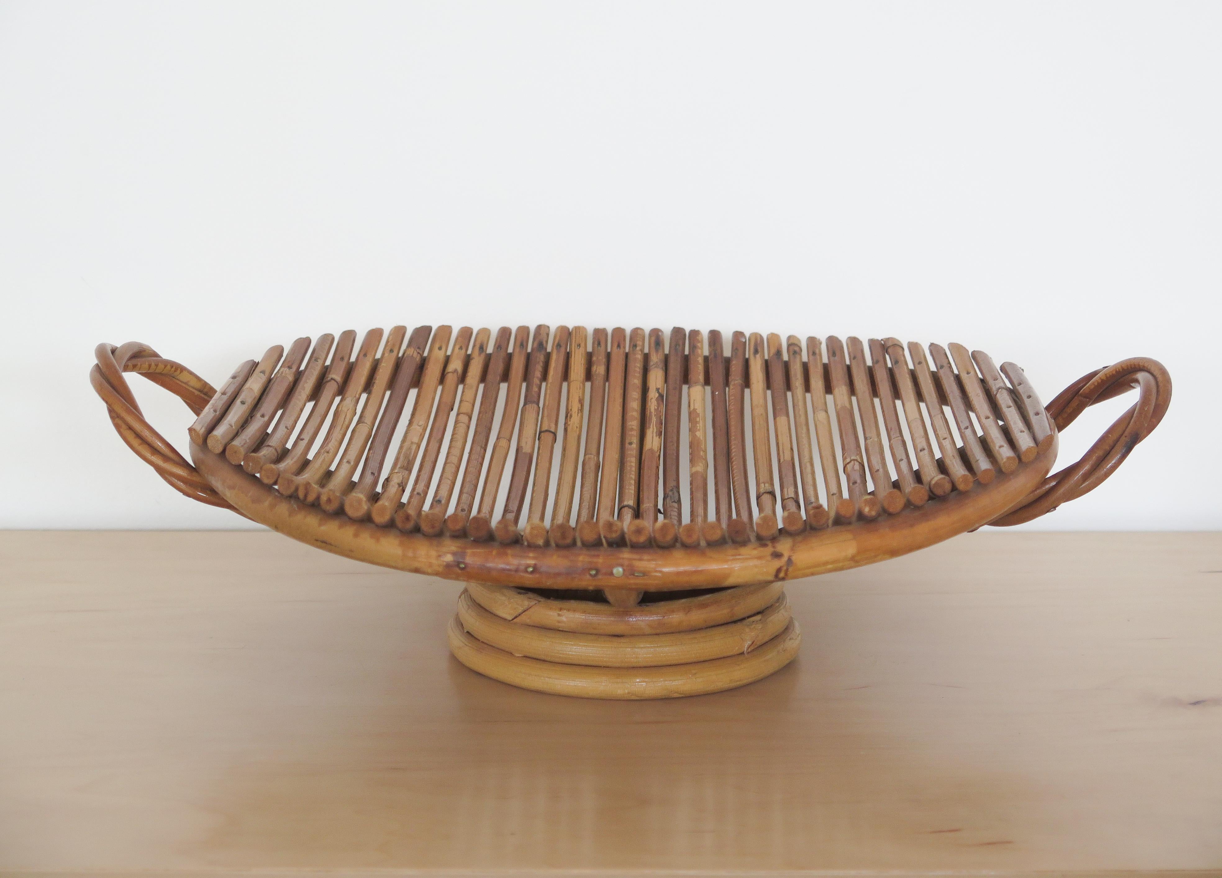 French Rattan Circular Tray In Good Condition In Los Angeles, CA