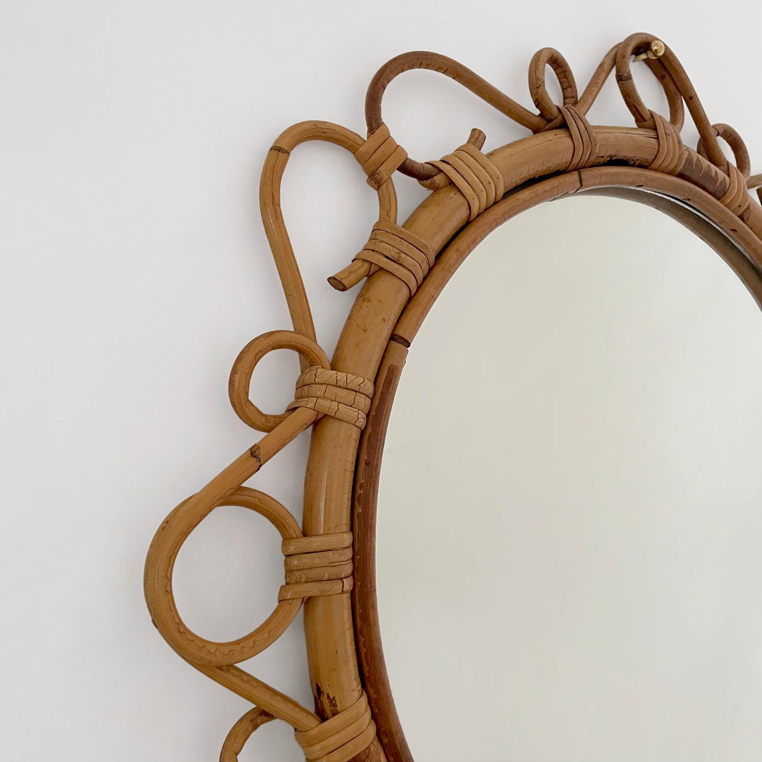 Mid-20th Century French Rattan Circular Wall Mirror For Sale