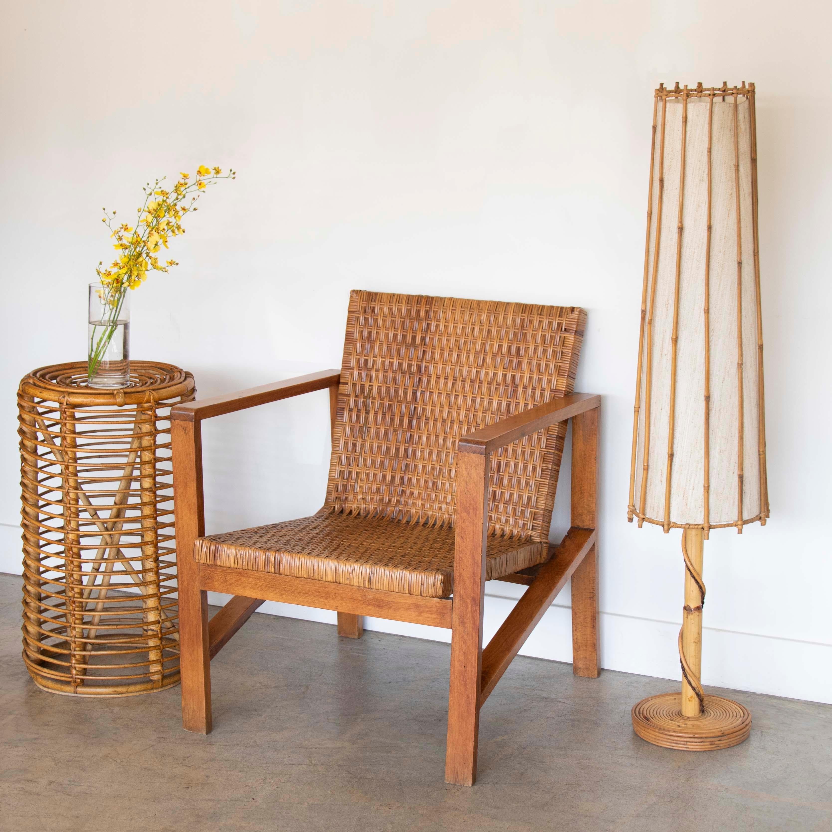 French Rattan Floor Lamp In Good Condition In Los Angeles, CA
