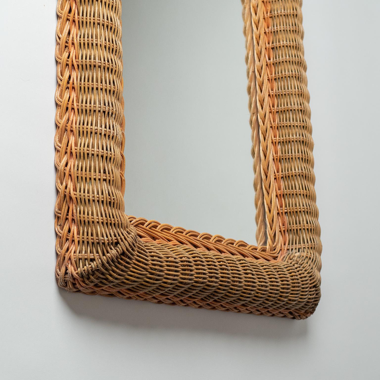 French Rattan Mirror, 1970s In Good Condition For Sale In Vienna, AT