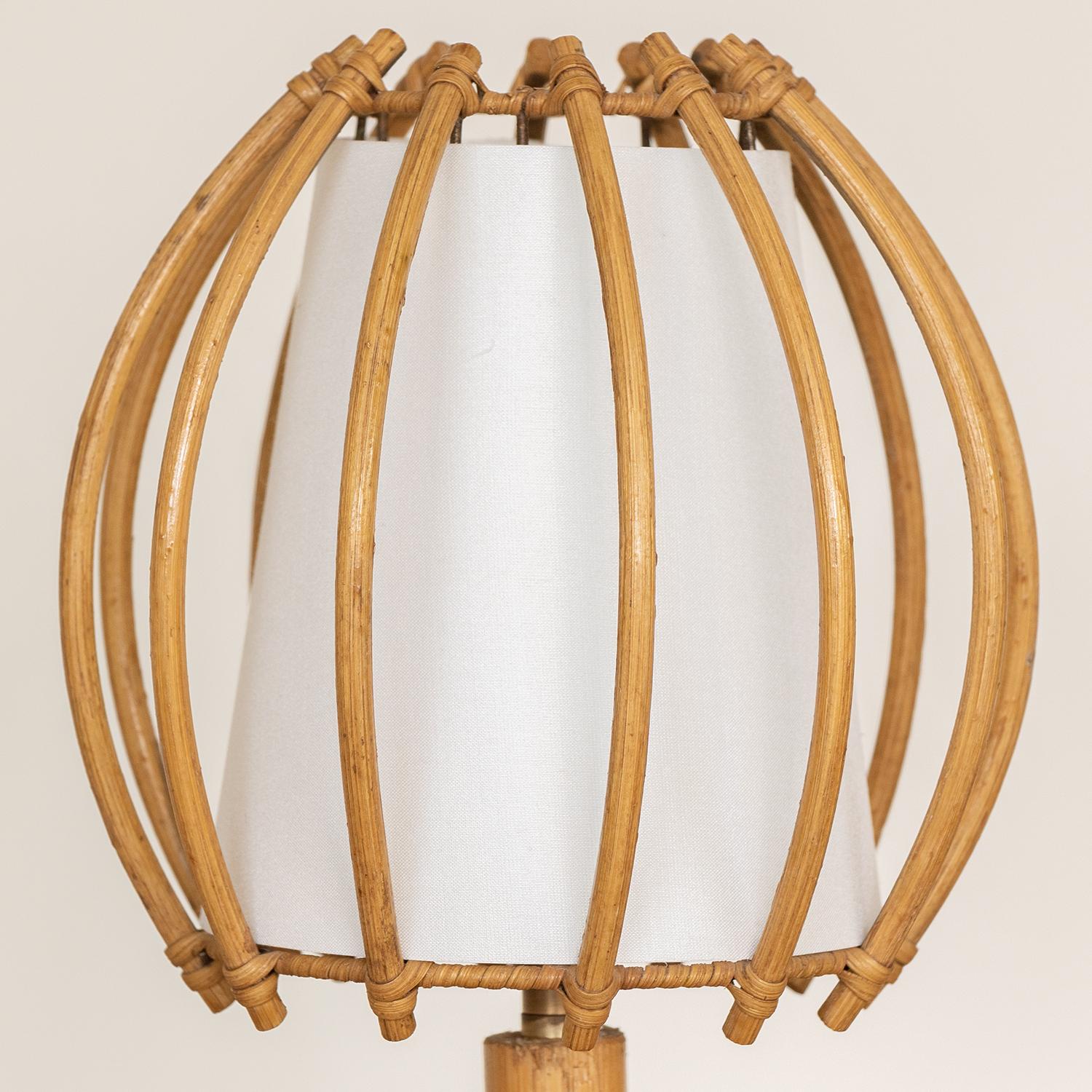 Silk French Rattan Orb Table Lamp For Sale