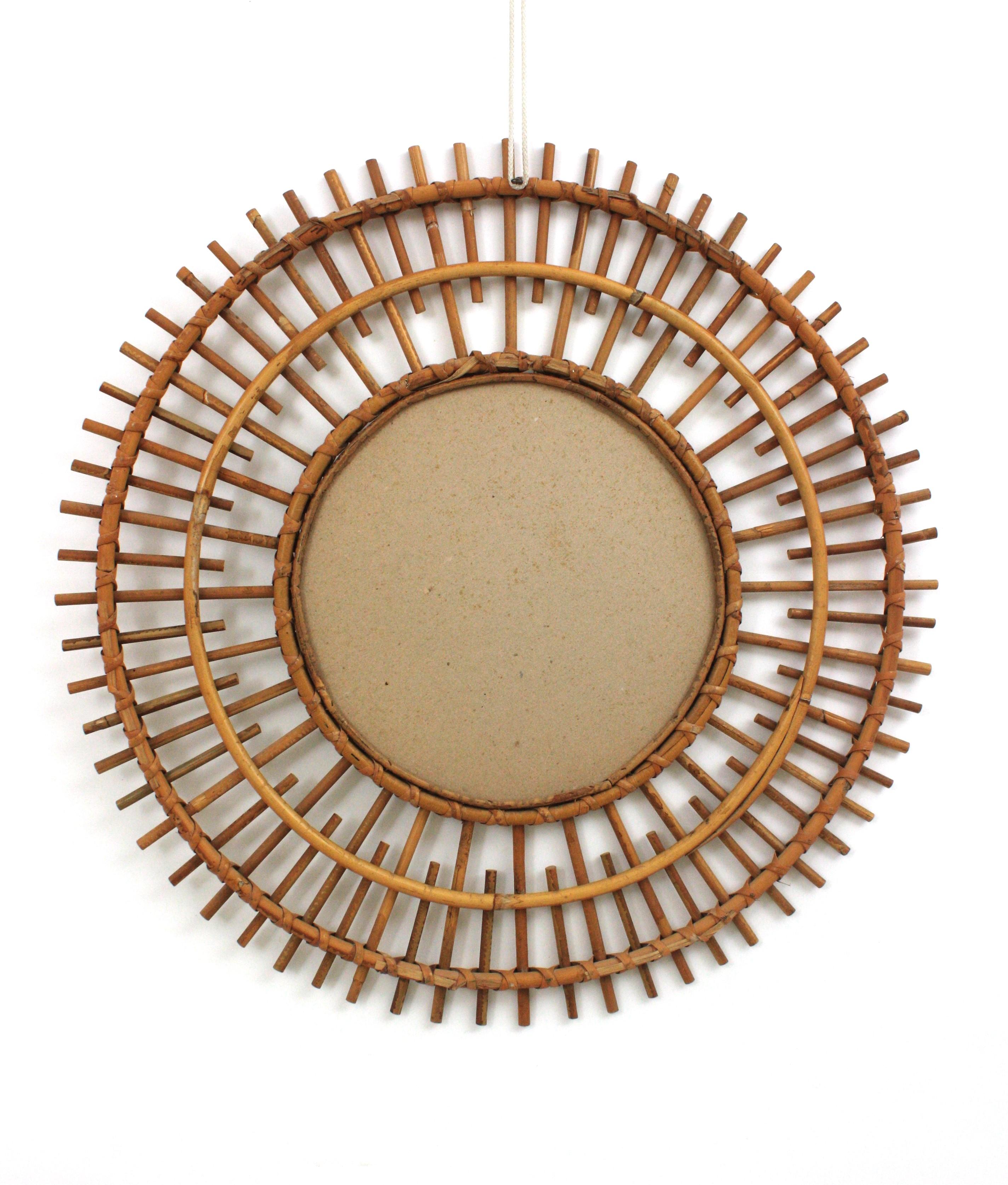 Specchio francese in rattan Sunburst con cornice a doppio strato in vendita 4