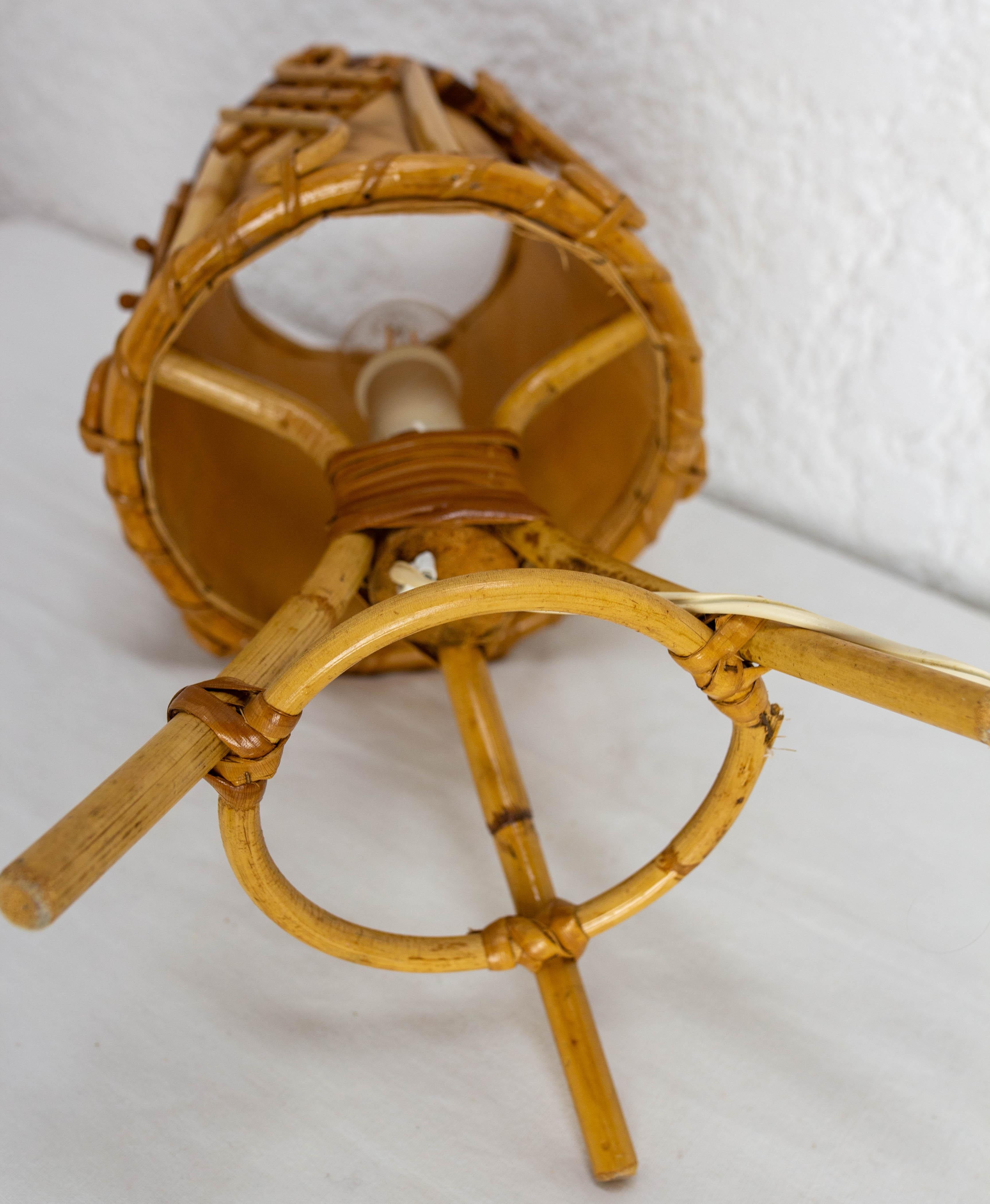 Lampe de table en rotin, circa 1950 en vente 4