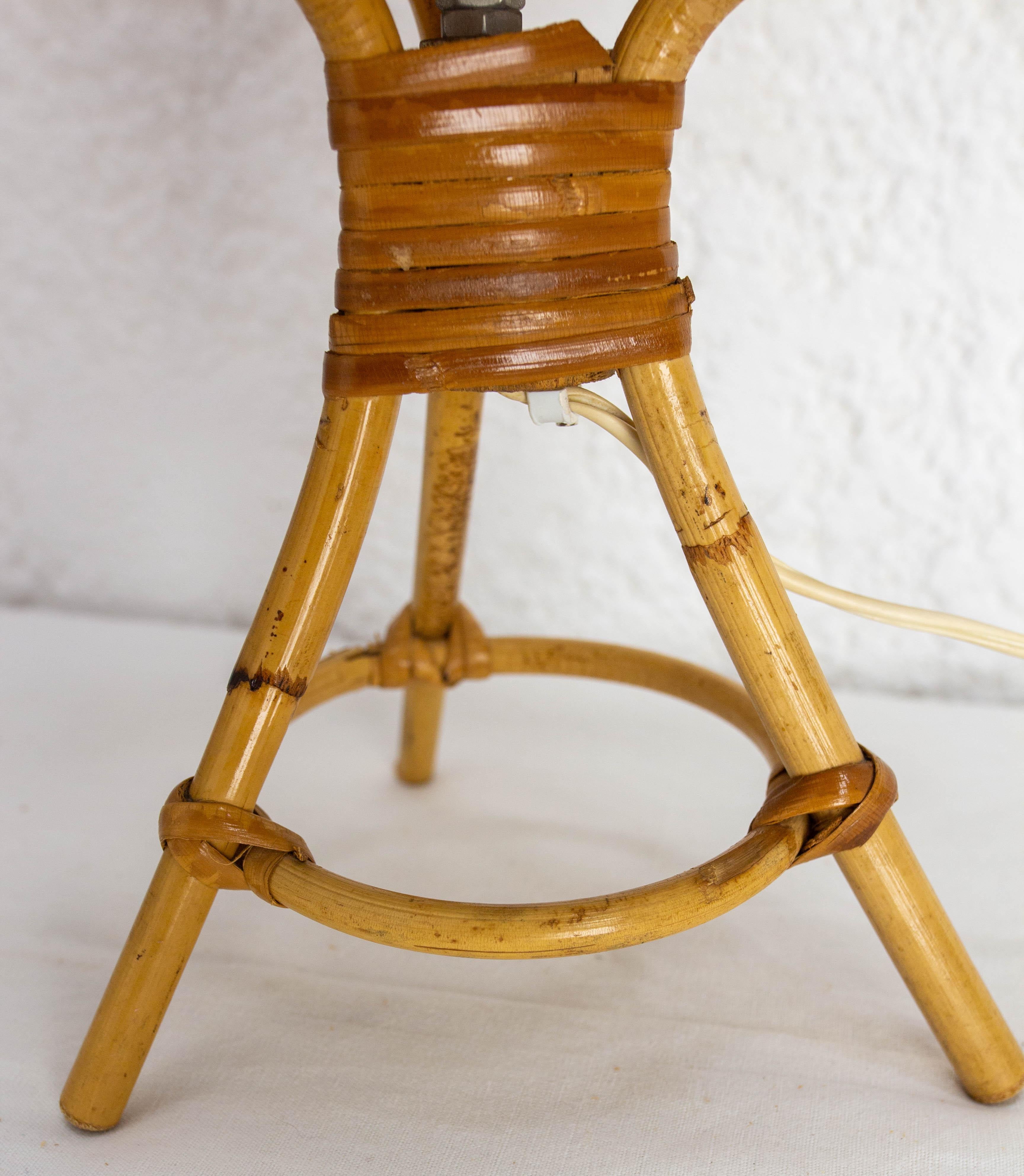 Lampe de table en rotin, circa 1950 en vente 2