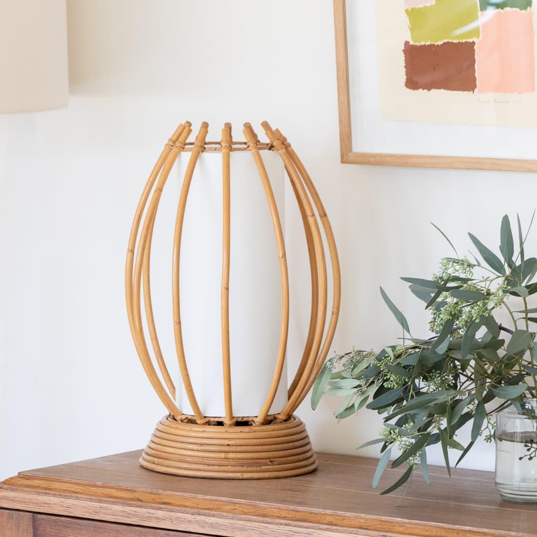 French Rattan Table Lamp In Good Condition For Sale In Los Angeles, CA
