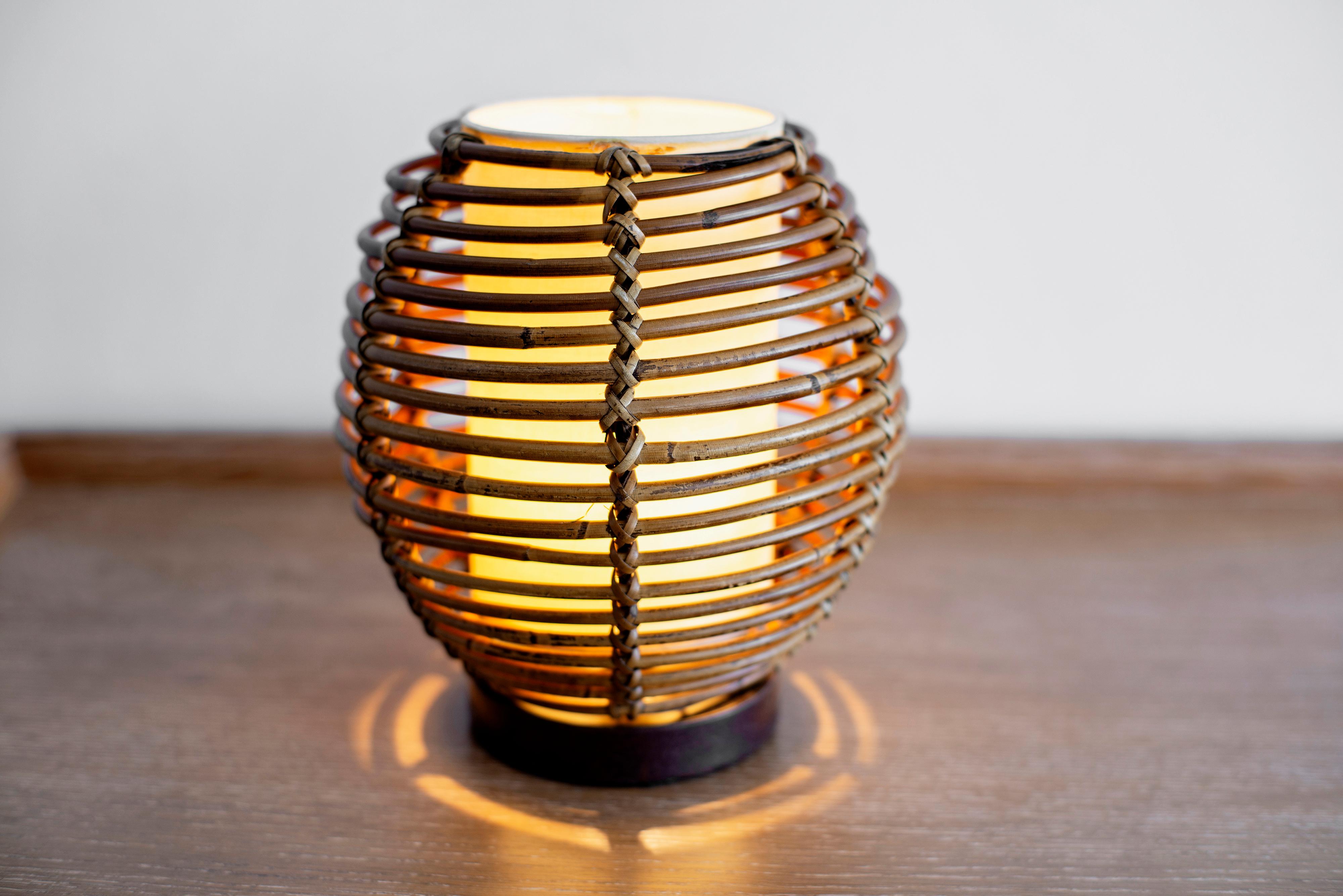 French Rattan Table Lamp 2