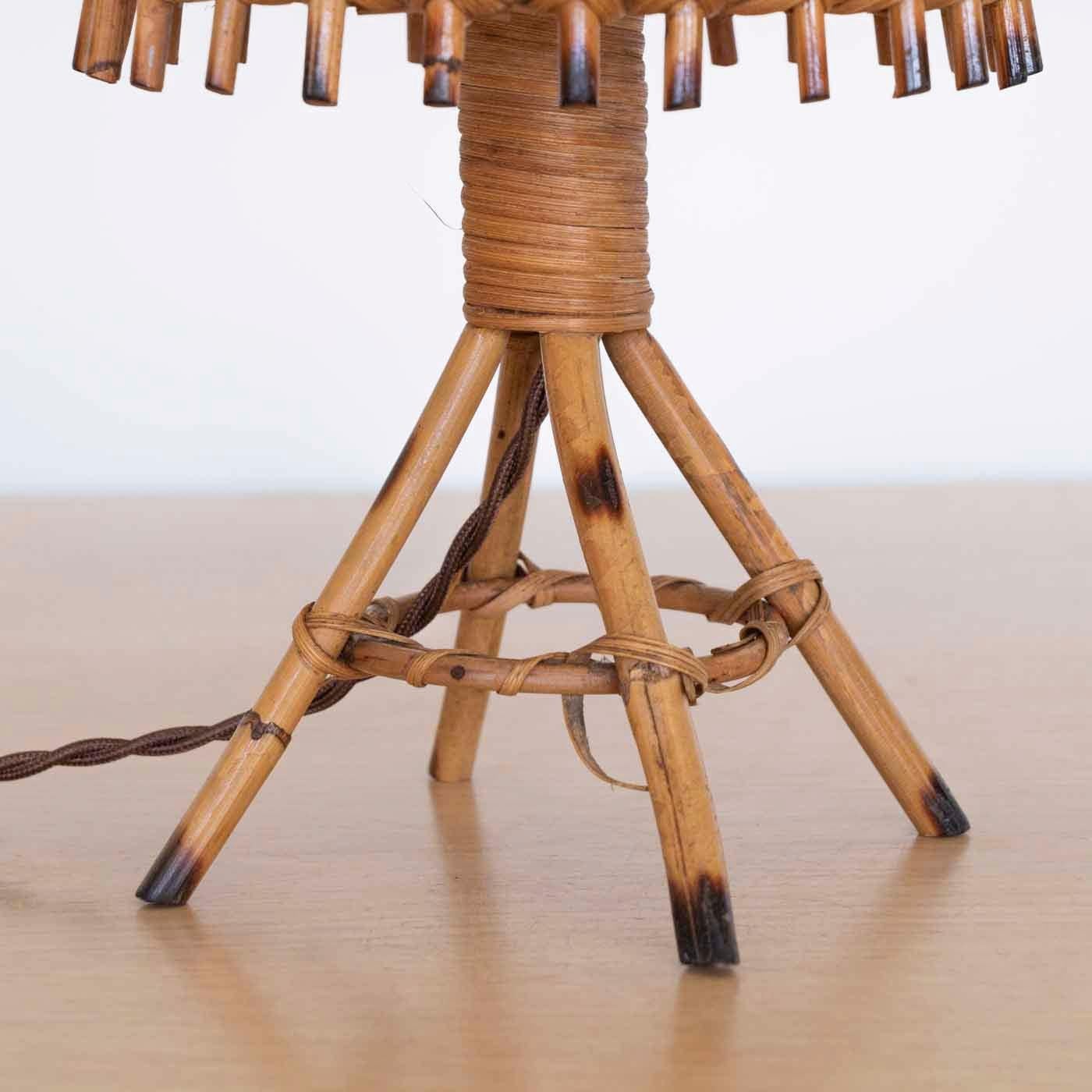 Lampe à poser en rotin en vente 2