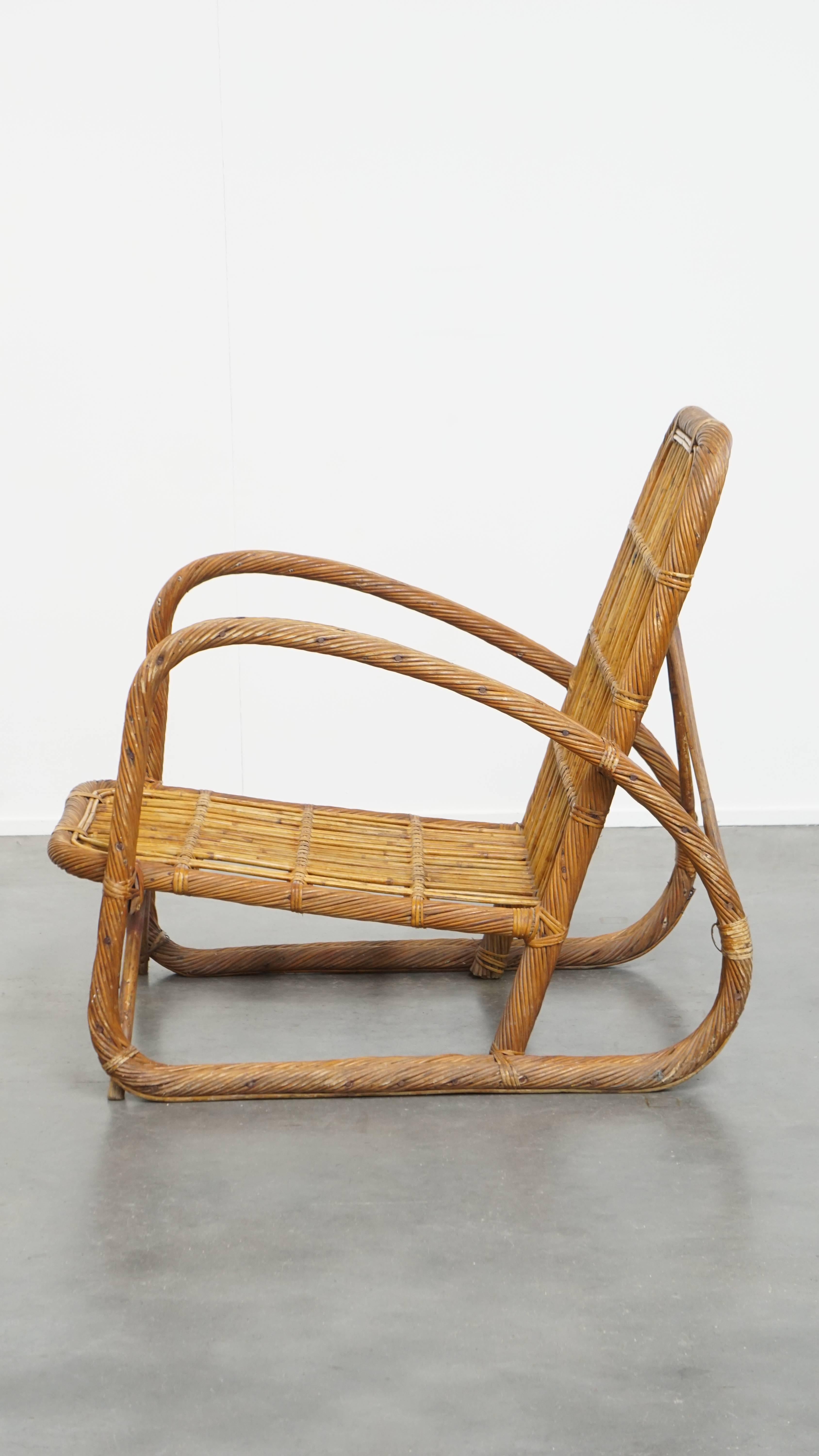 French Rattan Vintage Design Armchair from the 1950s In Fair Condition For Sale In Harderwijk, NL