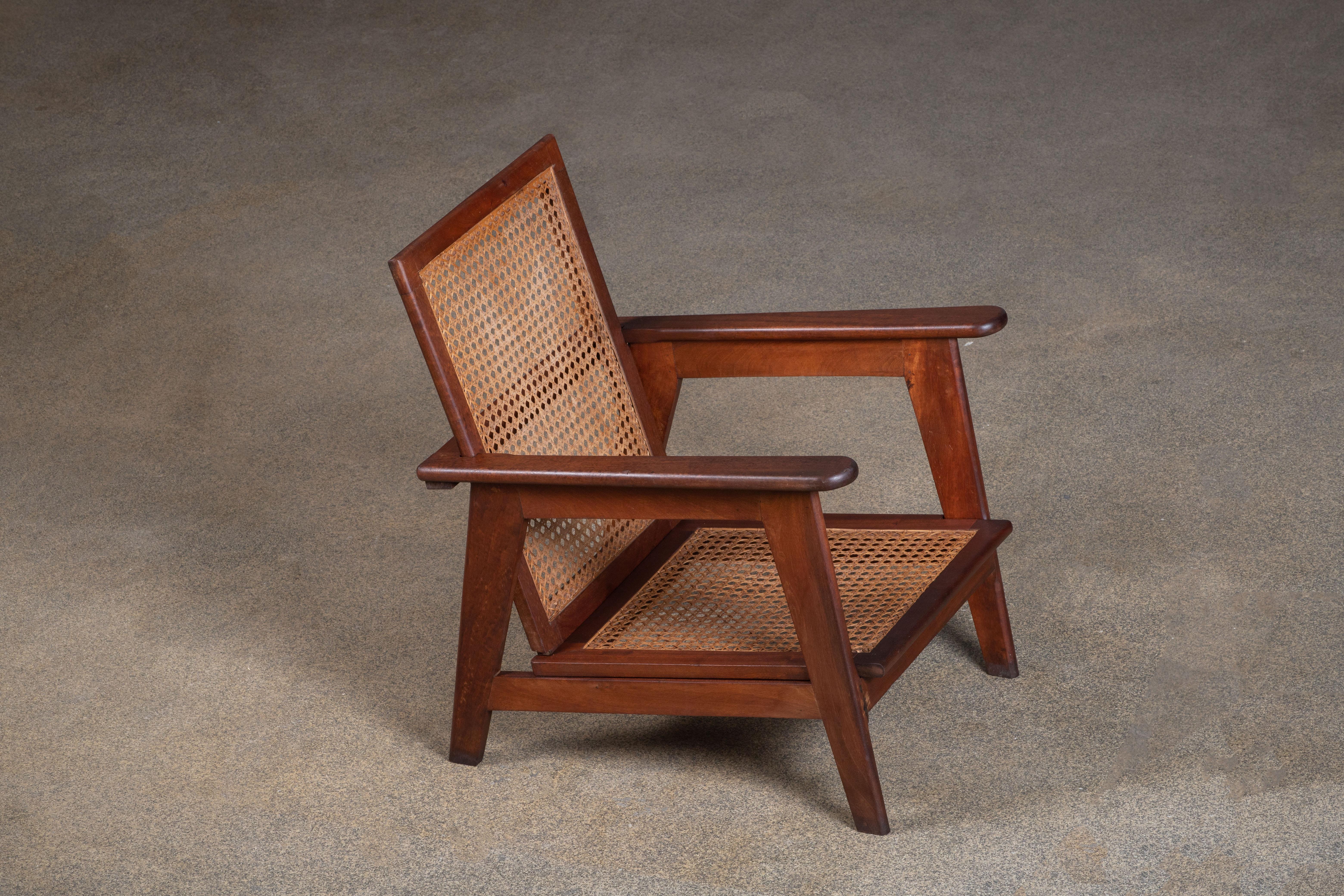 Mid-Century Modern French Reconstruction Armchair, 1940, in Style of Pierre Jeanneret For Sale