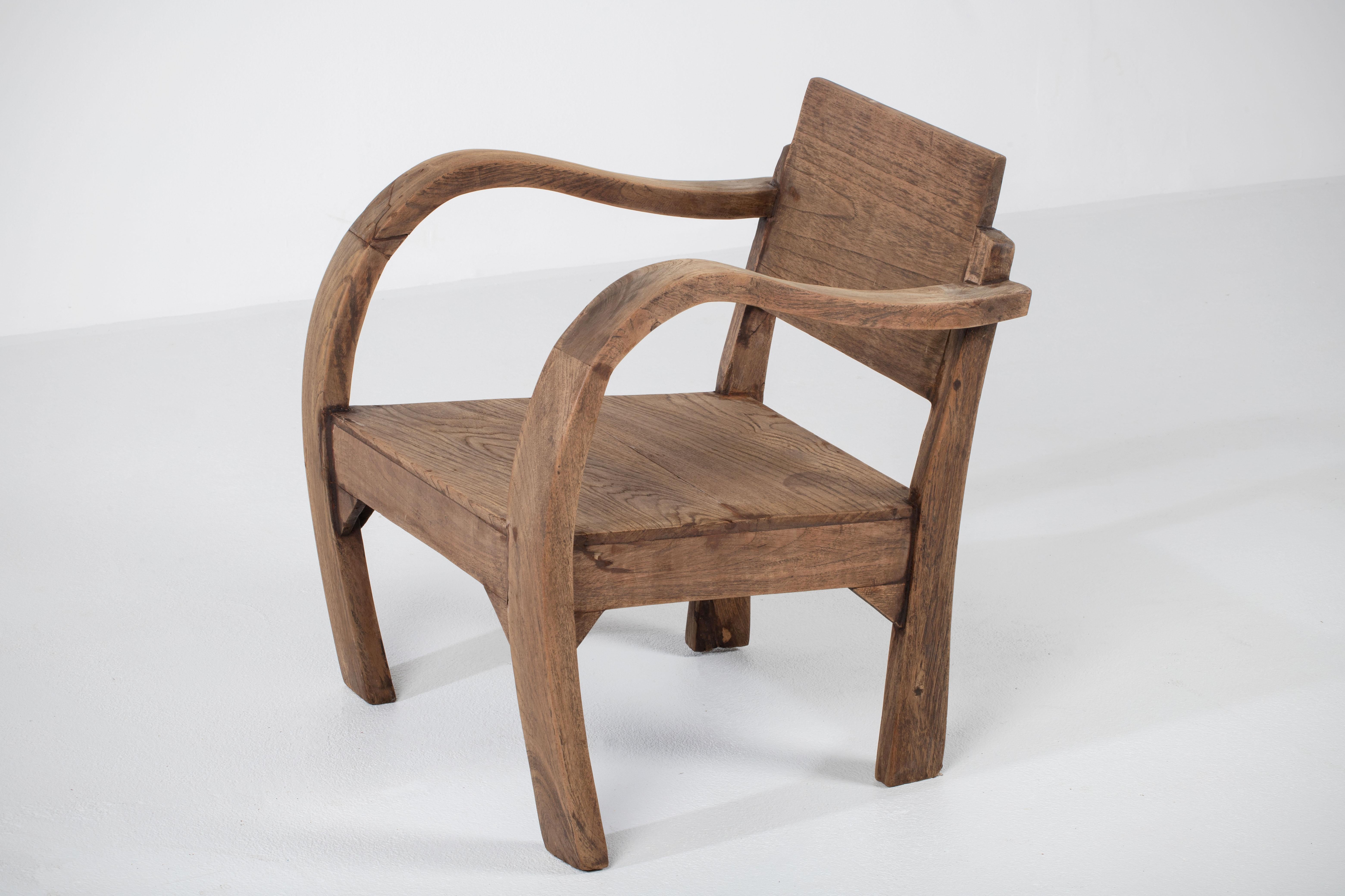 Fauteuil de reconstruction française, années 1940 Bon état - En vente à Wiesbaden, DE